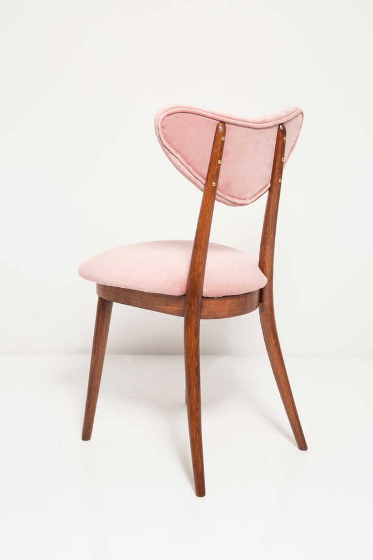 Mid Century Light Pink Velvet Heart Chair, Europe, 1960s For Sale at