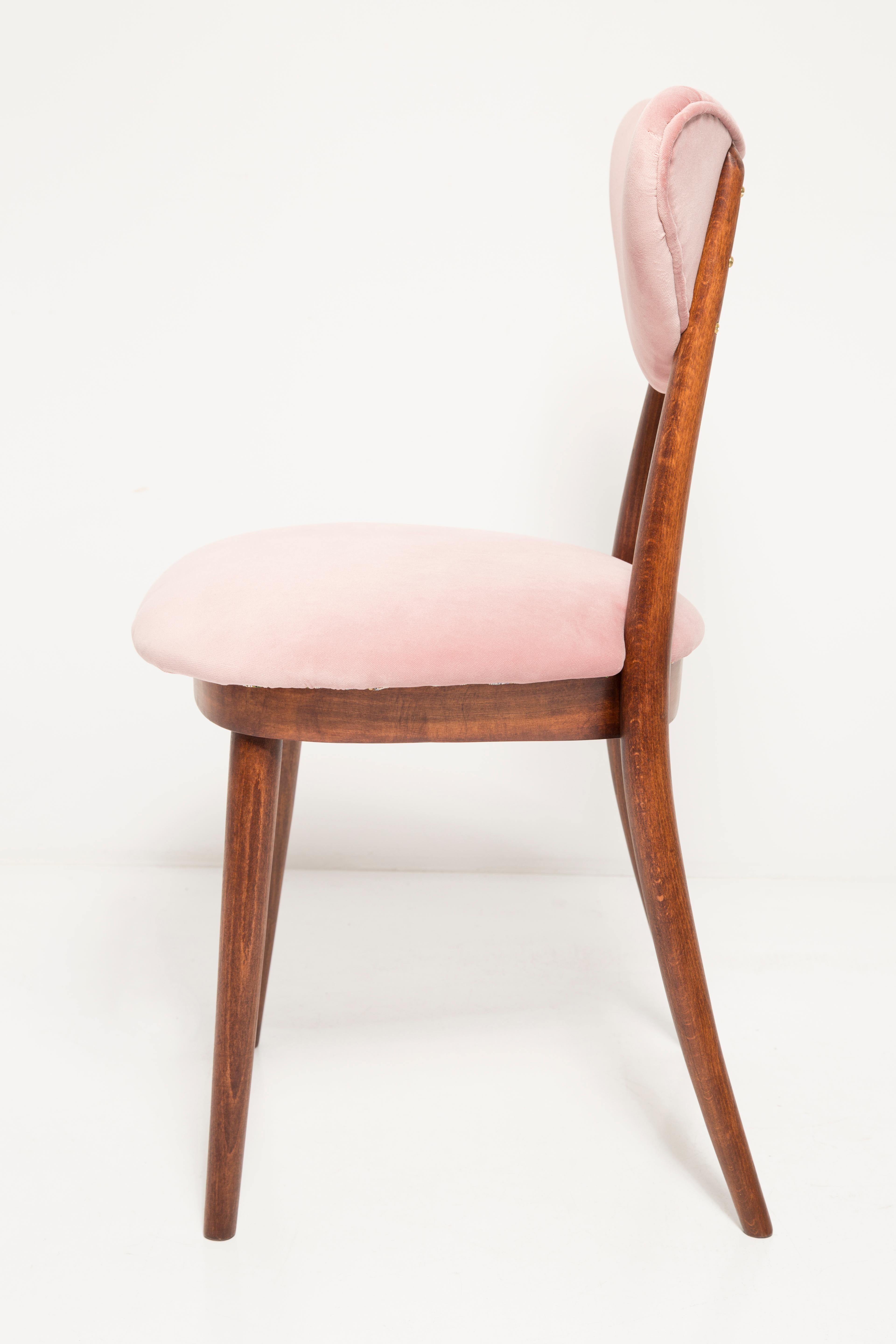 Hand-Crafted Mid Century Light Pink Velvet Heart Chair, Europe, 1960s For Sale