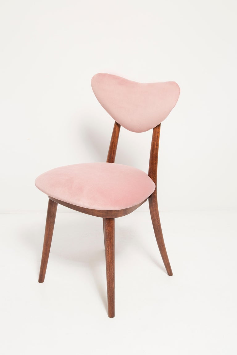 Mid Century Light Pink Velvet Heart Chair, Europe, 1960s For Sale at
