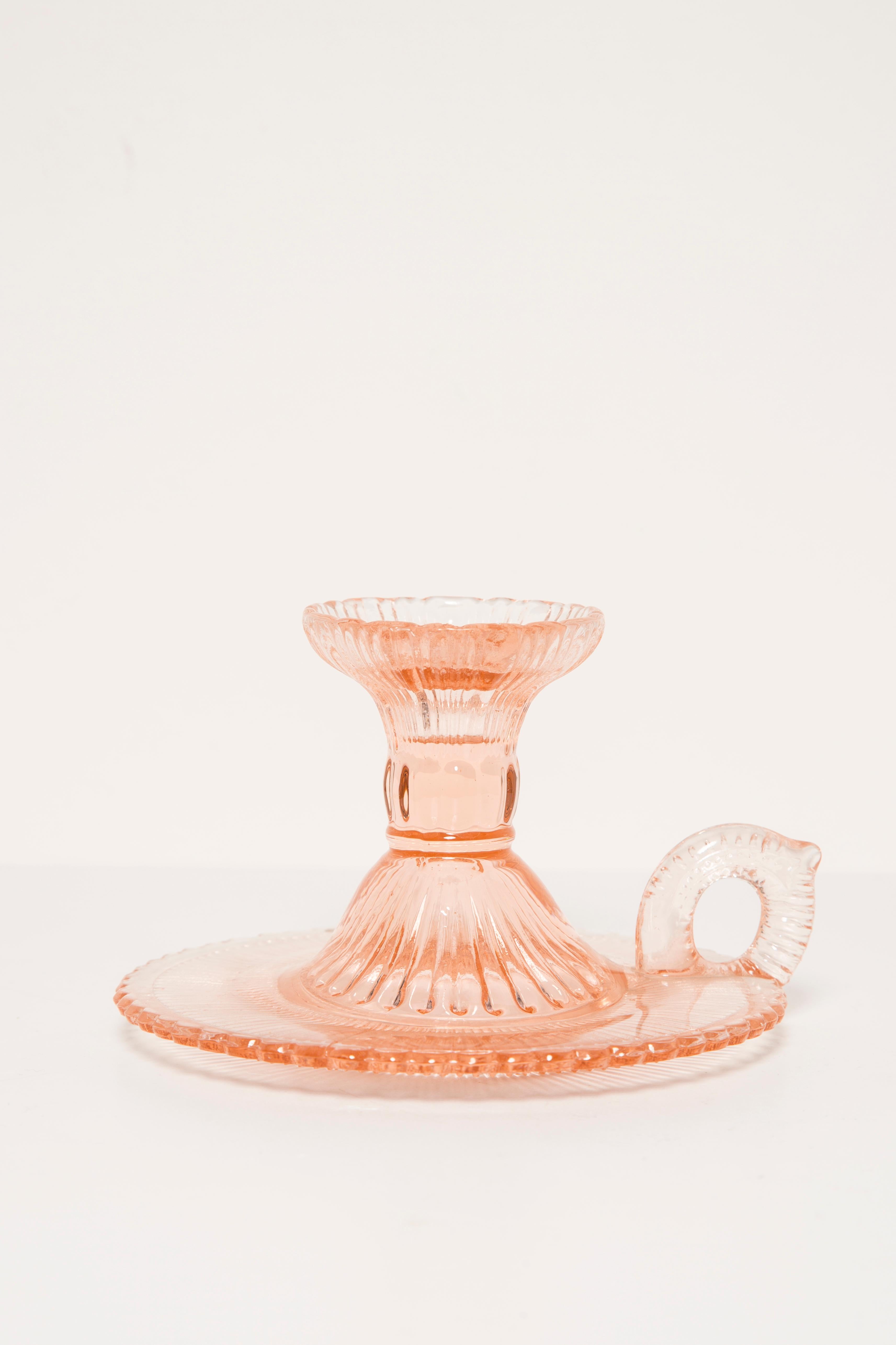 Mid-Century Light Rose Glass Candlestick, Europe, 1960s In Good Condition For Sale In 05-080 Hornowek, PL