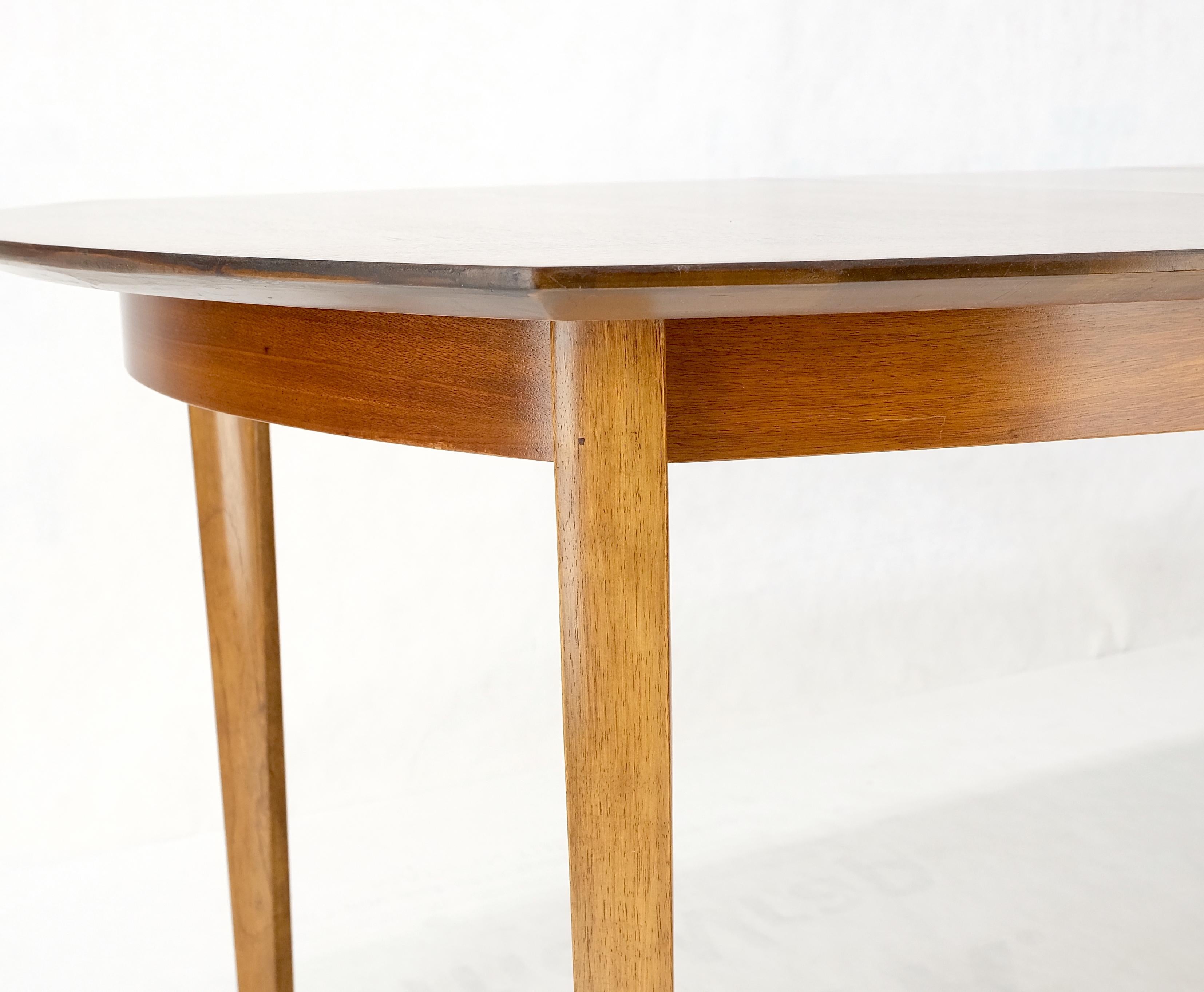 American Mid Century Light Walnut Boat Oval Shape Banded Dining Table Leafs Mint! For Sale