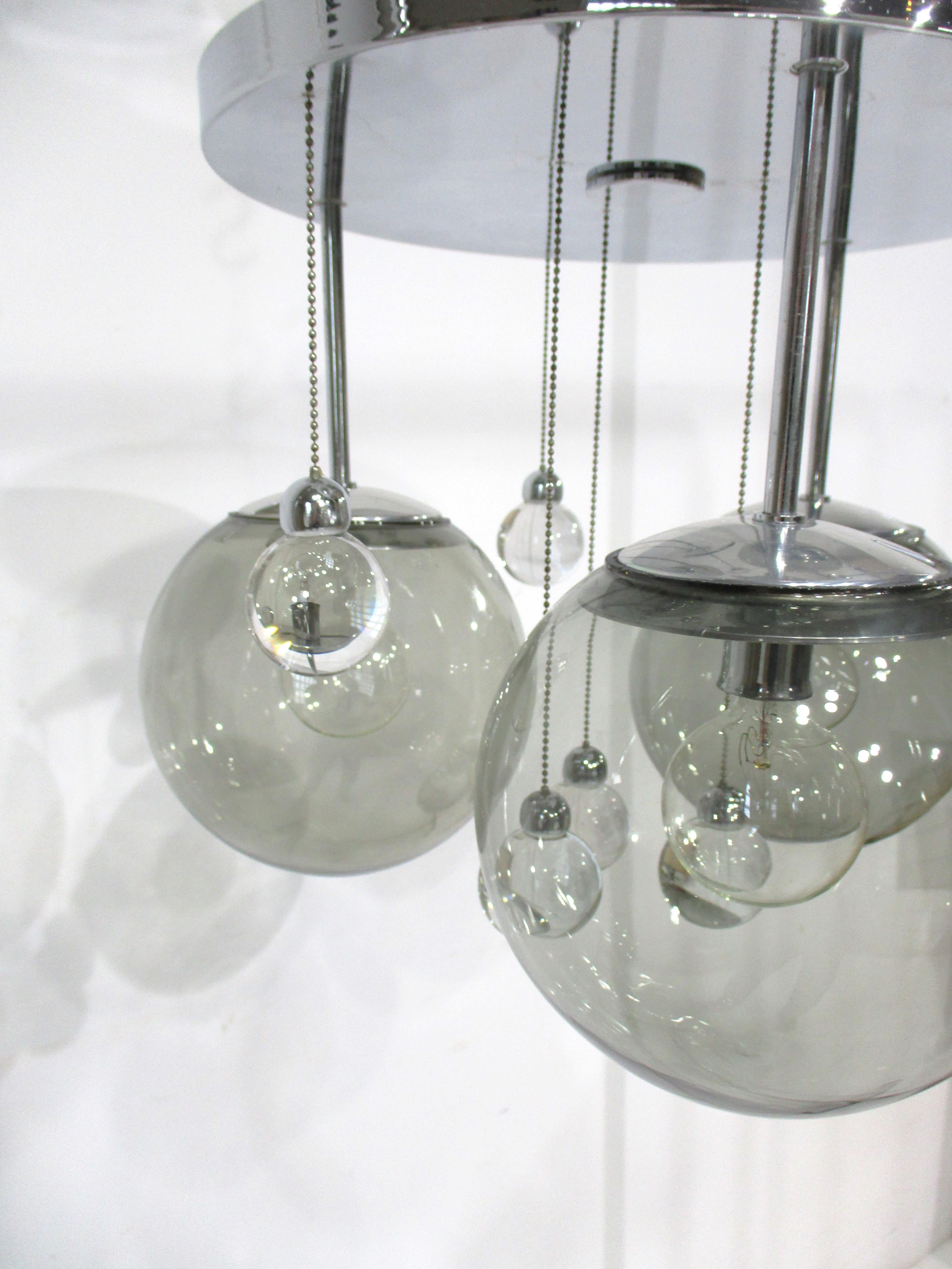 Mid-Century moderno Lightolier Plafoniera a bolle sospesa del metà del secolo scorso  (A) in vendita