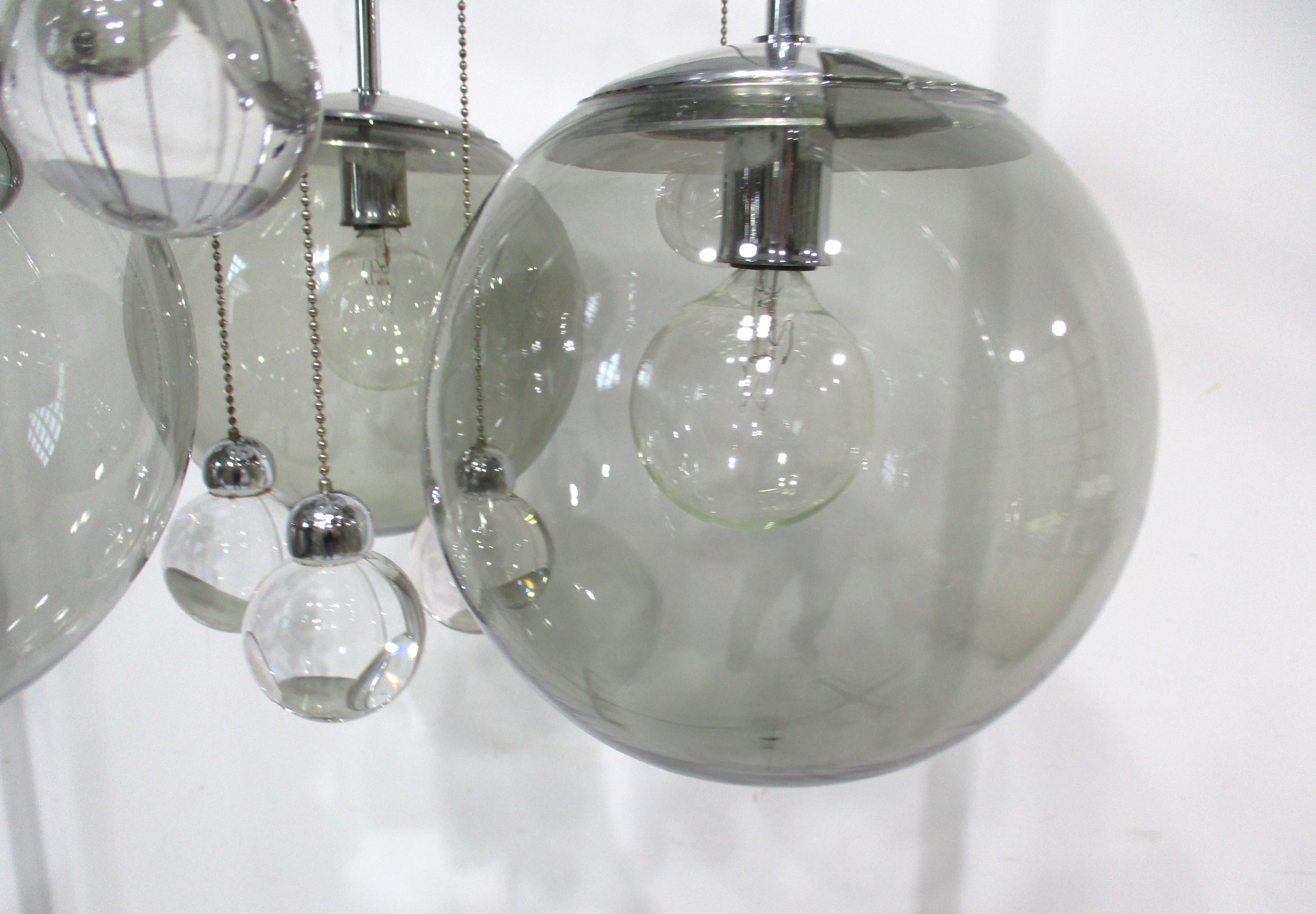 XX secolo Lightolier Plafoniera a bolle sospesa del metà del secolo scorso  (A) in vendita