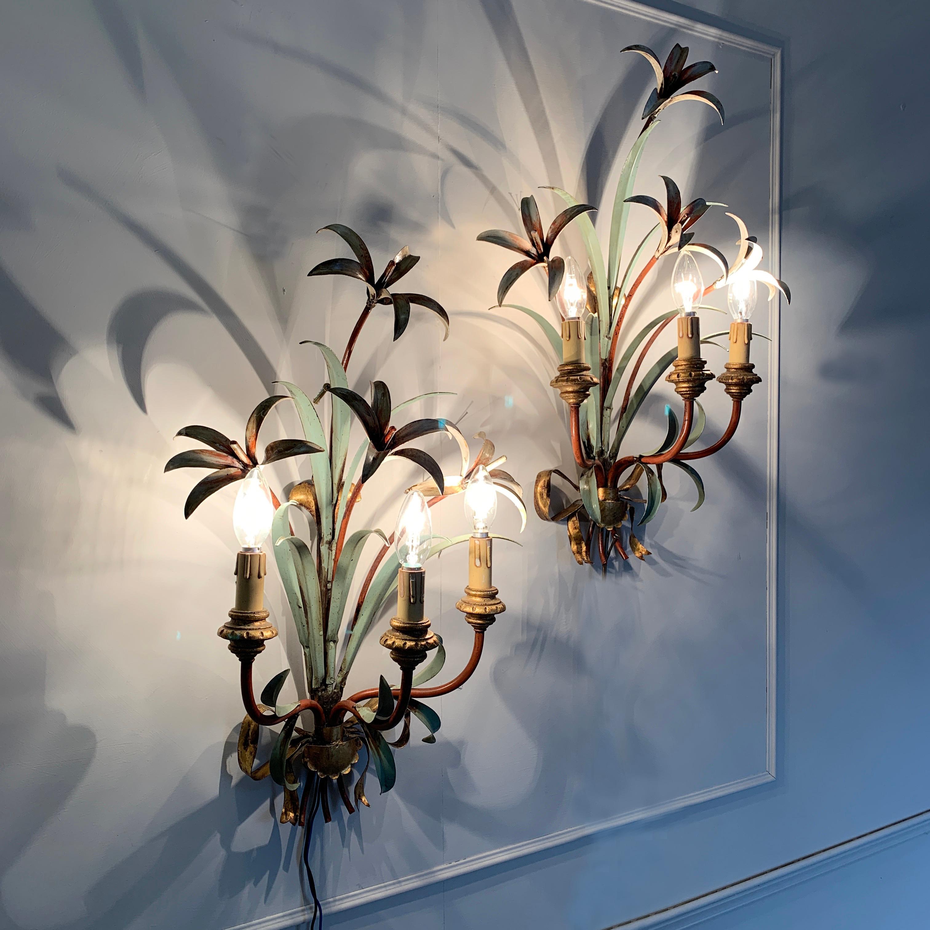 Midcentury Lily Flower Tole Wall Lights, 1950s 1