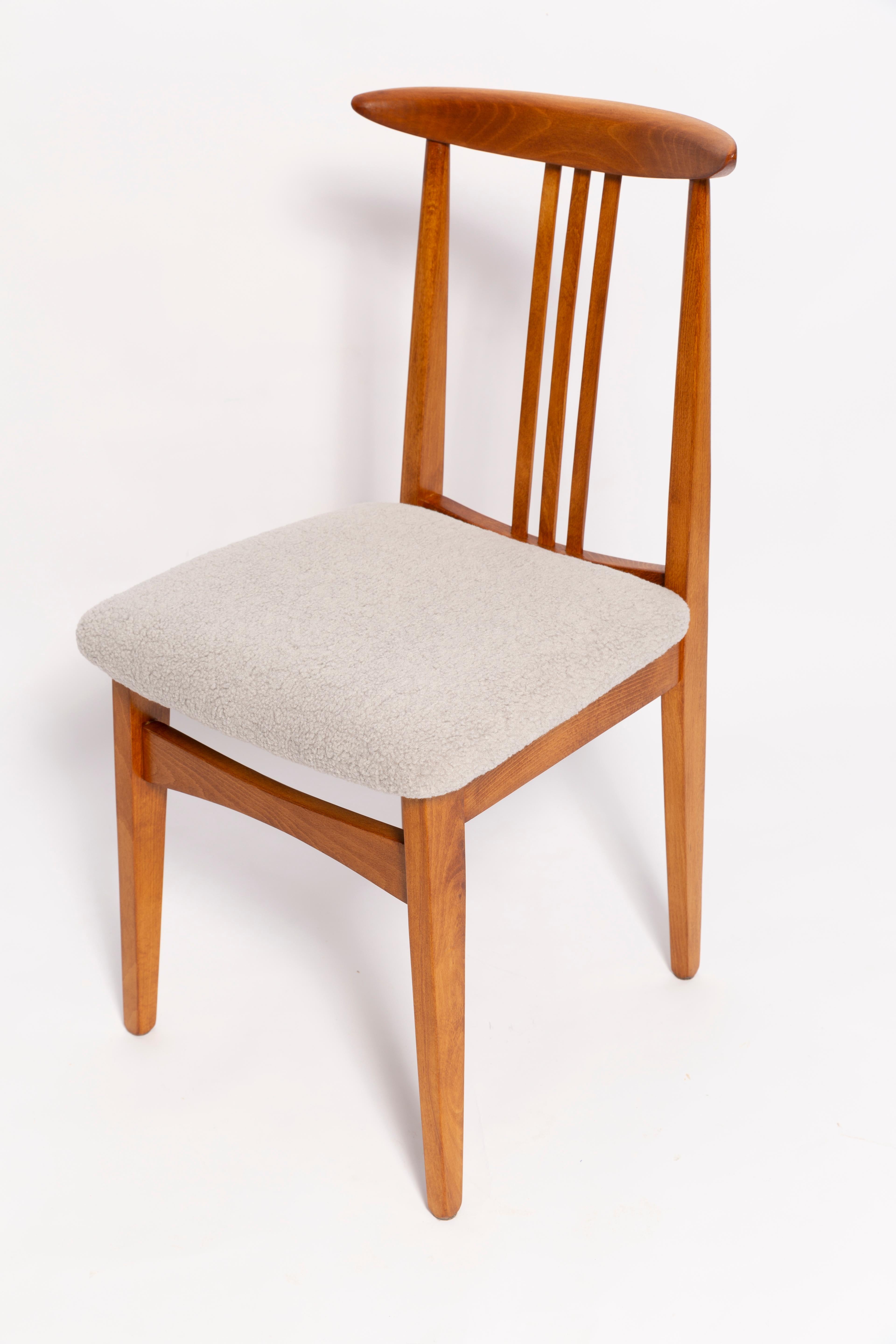 Mid-Century Linen Boucle Chair, Designed by M. Zielinski, Europe, 1960s For Sale 1