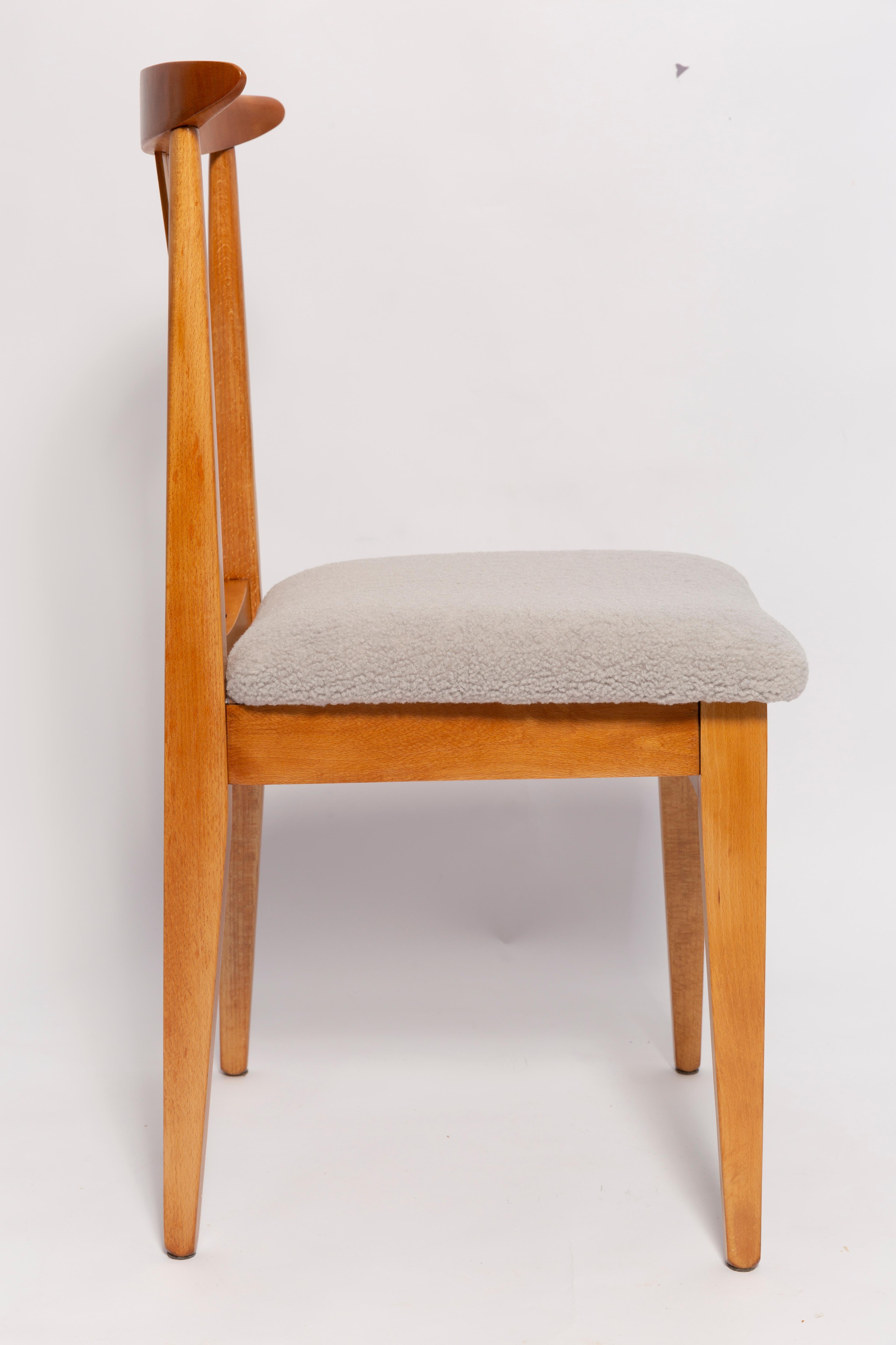 Mid-Century Modern Mid-Century Linen Boucle Chair, Light Wood, by M. Zielinski, Europe, 1960s For Sale