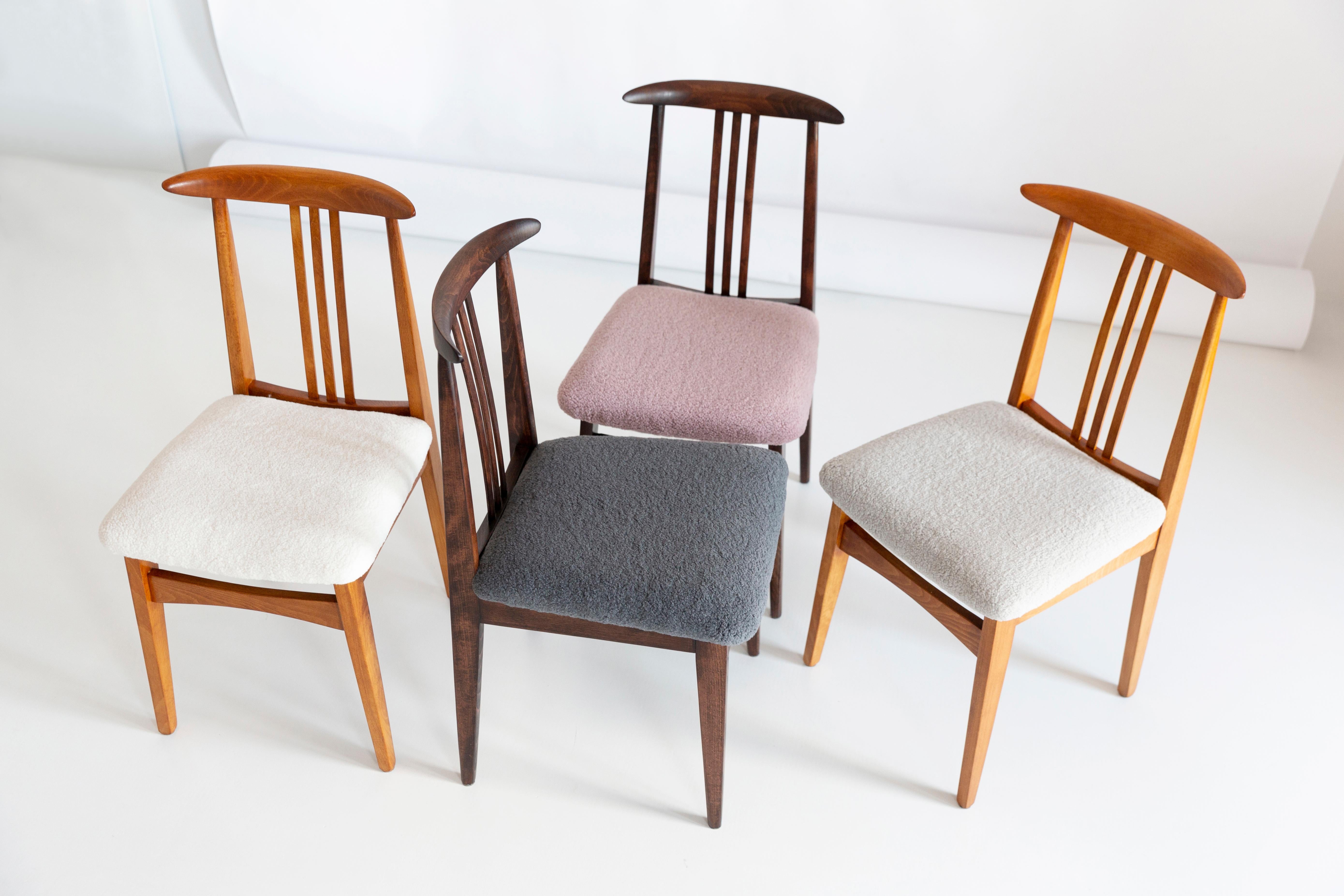 Mid-Century Linen Boucle Chair, Walnut, Designed by M. Zielinski, Europe, 1960s In Excellent Condition For Sale In 05-080 Hornowek, PL