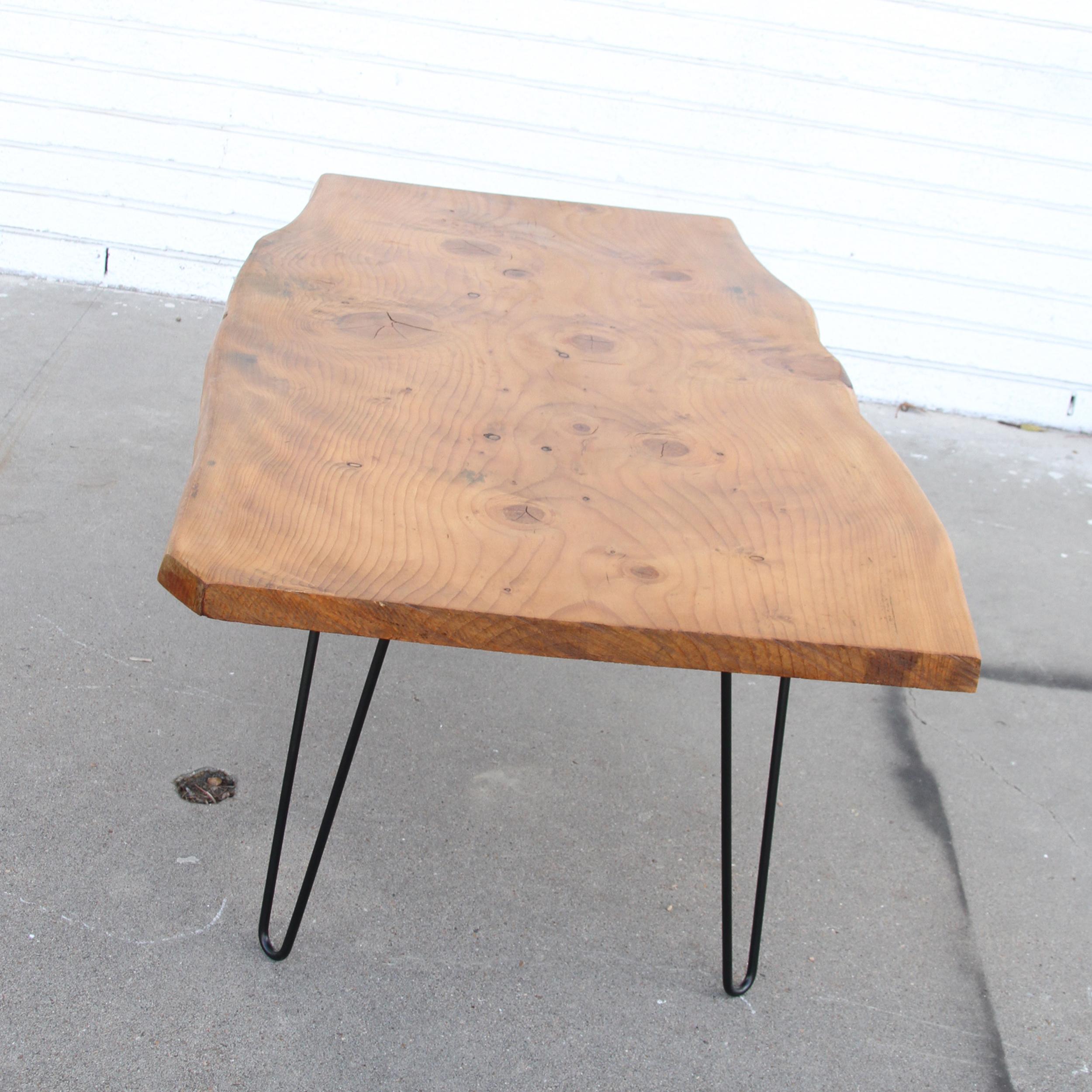 Table basse du milieu du siècle sur pieds en épingle à cheveux Bon état - En vente à Pasadena, TX