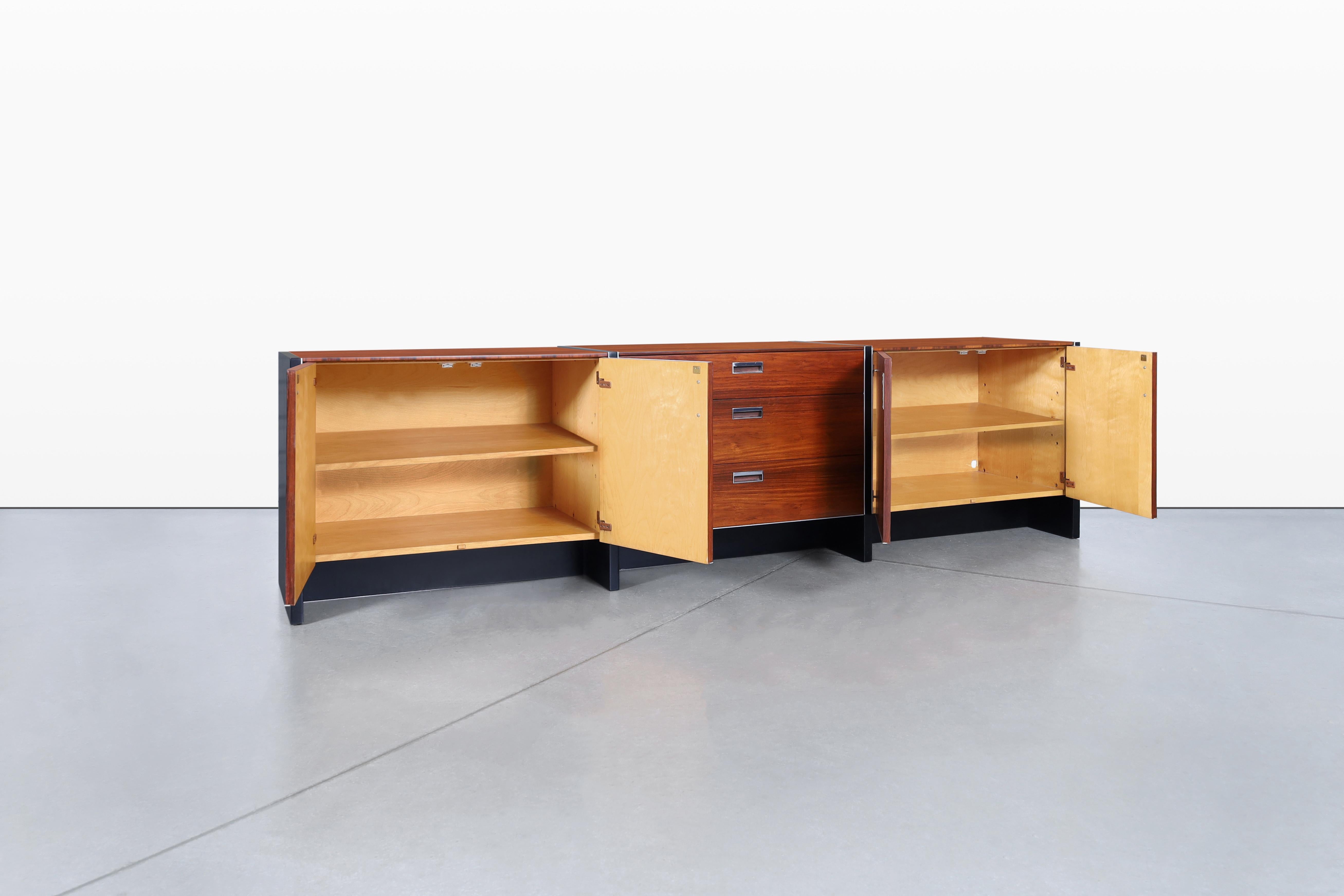 American Mid-Century Long Rosewood Credenza by Robert Baron for Glenn of California For Sale