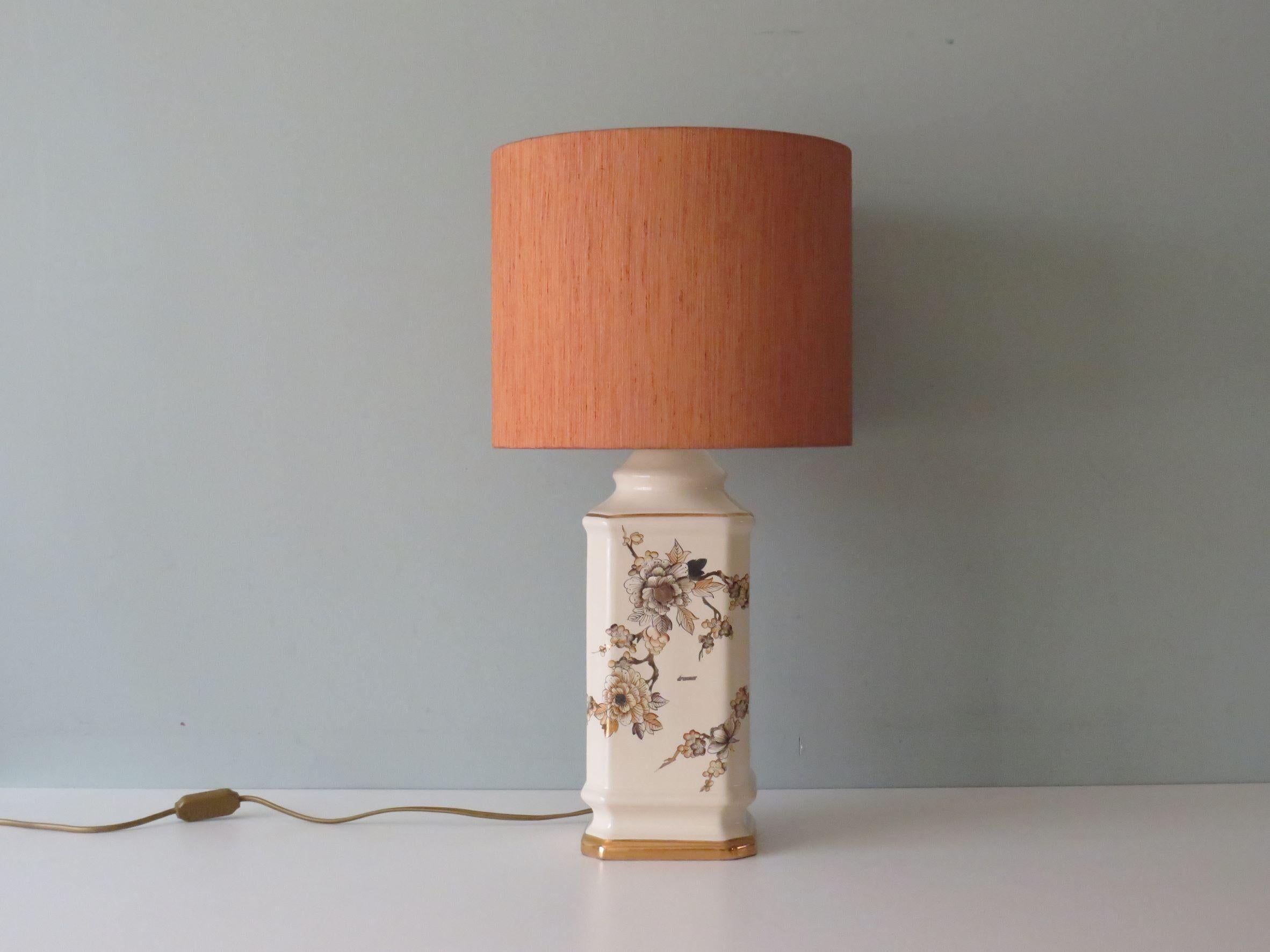 Fabric Midcentury Louis Drimmer Cream and Gold Coloured, Glazed Ceramic Table Lamp  For Sale