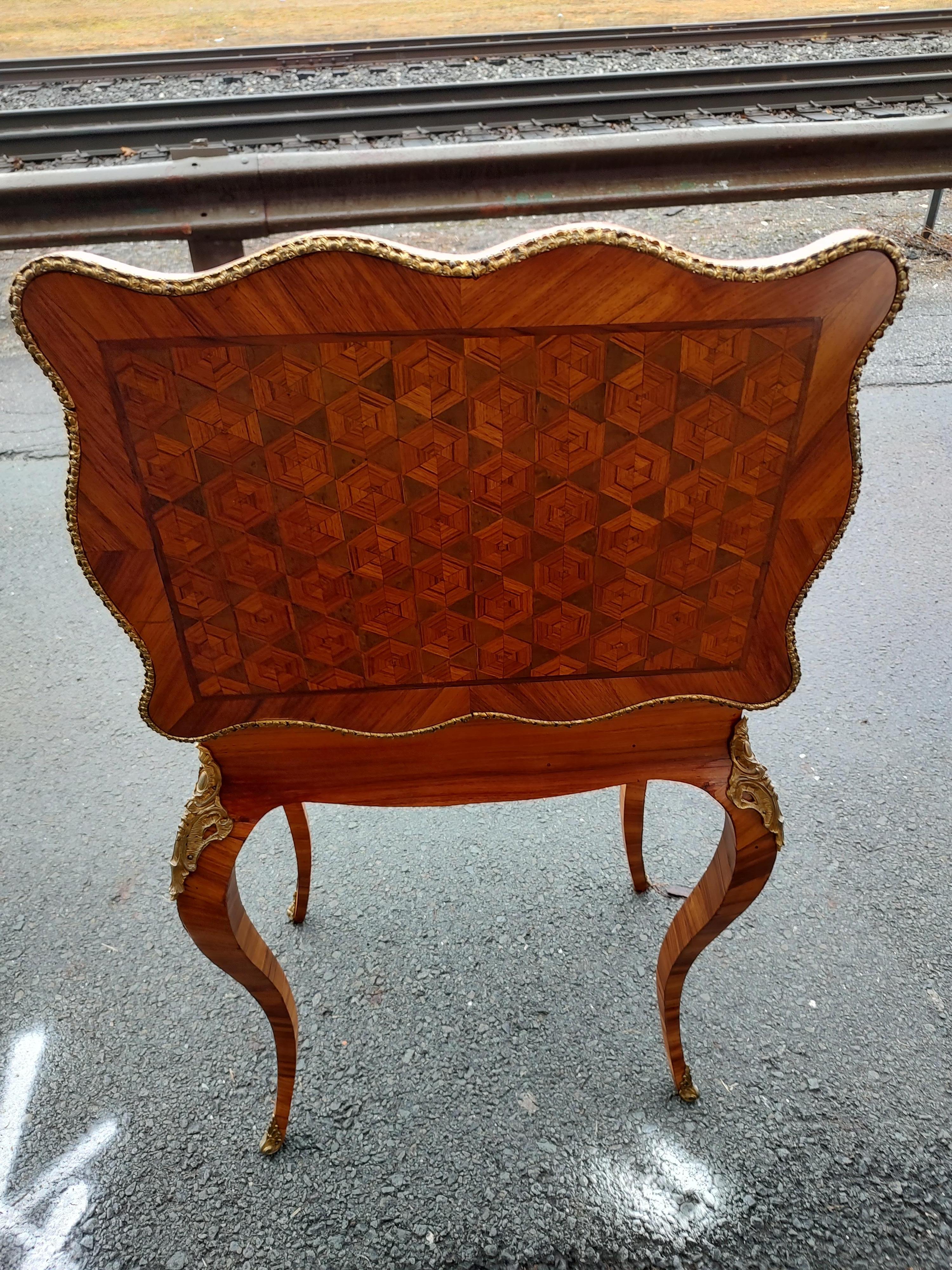 Mid Century Louis VIII Vanity, Flip Lid Mirror with Marquetry and Bronze Mounts For Sale 3