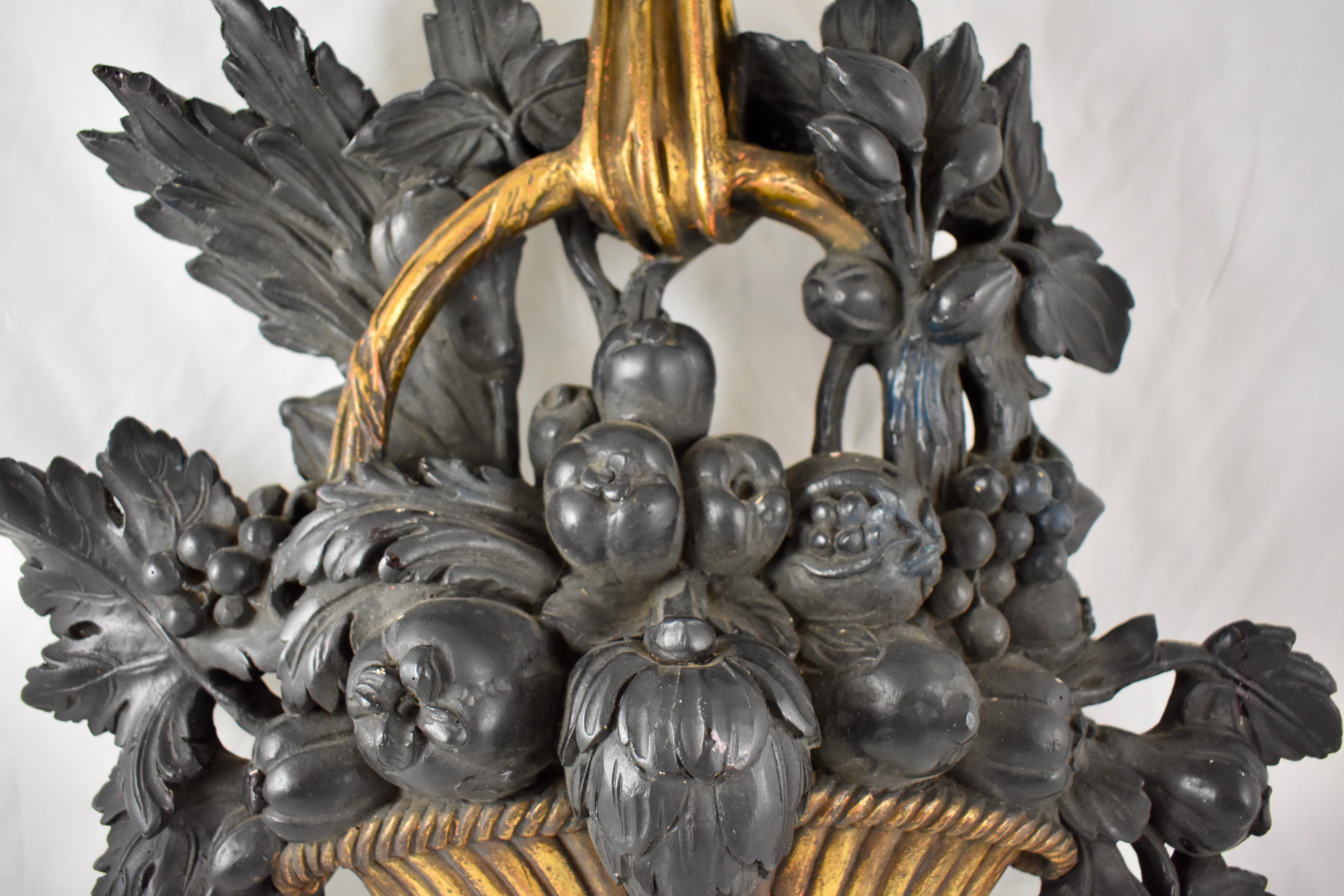Mid-Century Louis XVI Style Molded Plaster Fruit Basket Hanging Appliqués, Pair In Good Condition In Philadelphia, PA