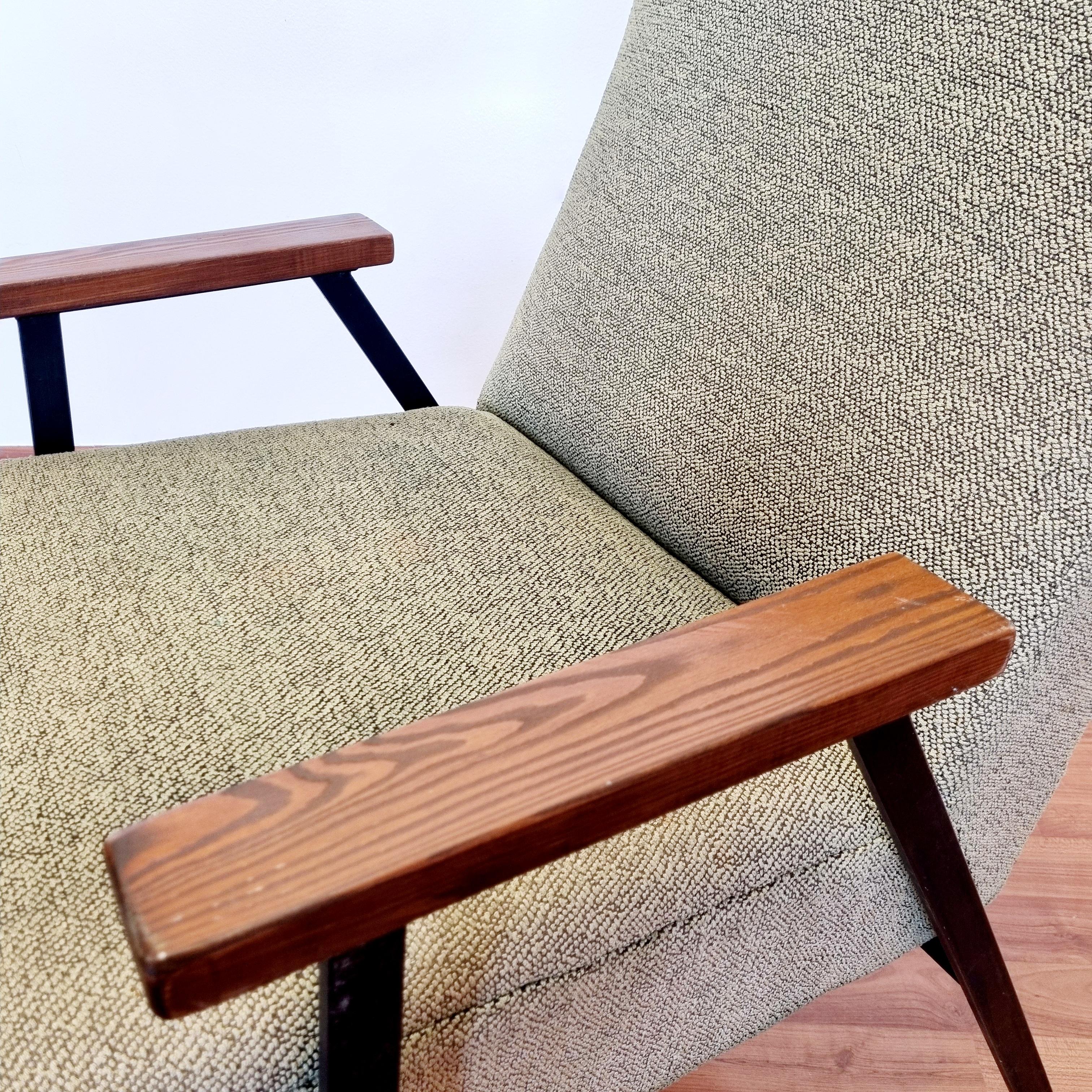 Mid-20th Century Mid Century Lounge Armchair in Pierre Guariche style, France 60s For Sale