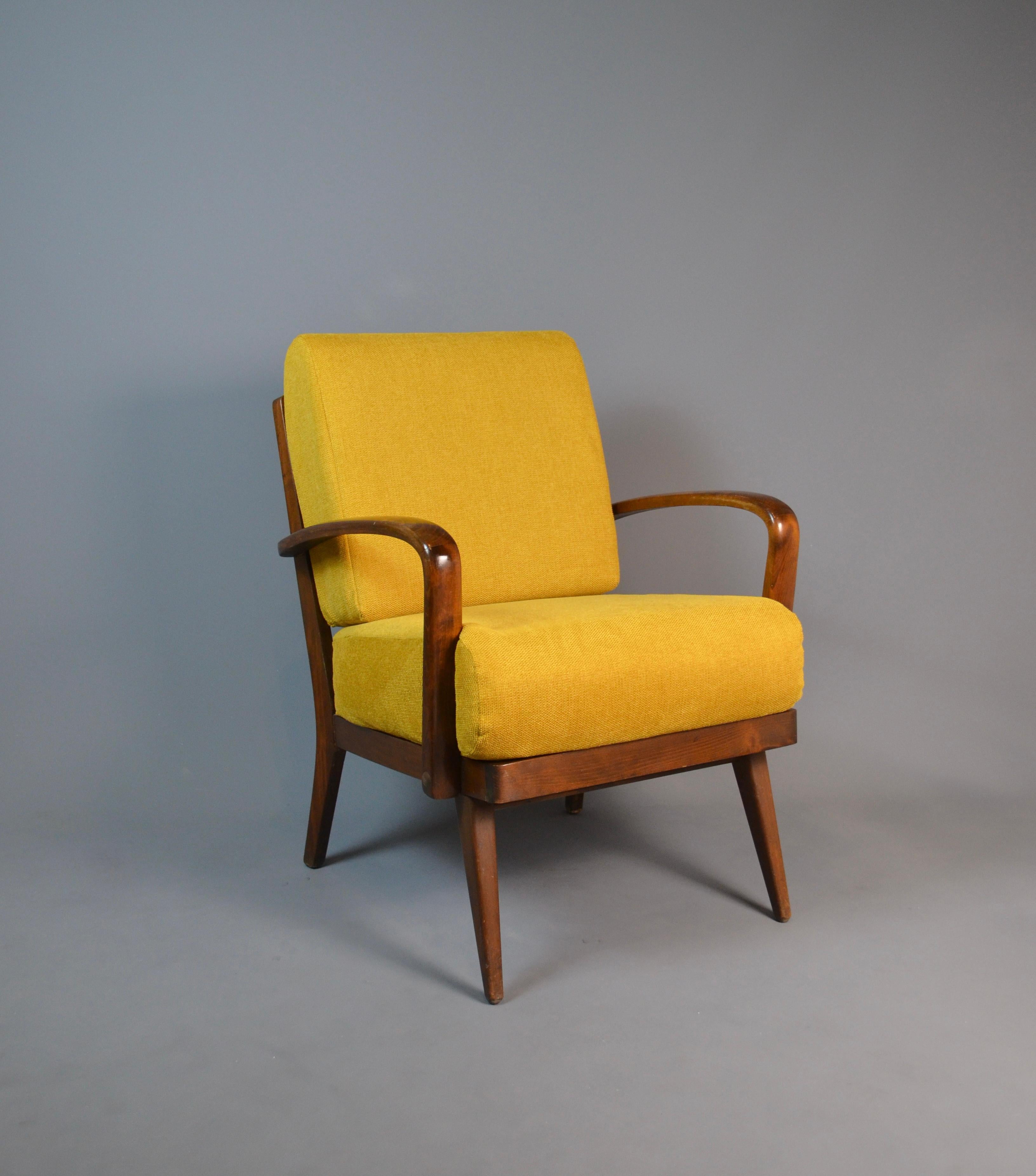 Sessel aus der Mitte des Jahrhunderts 1950/1960er Jahre (Stoff) im Angebot