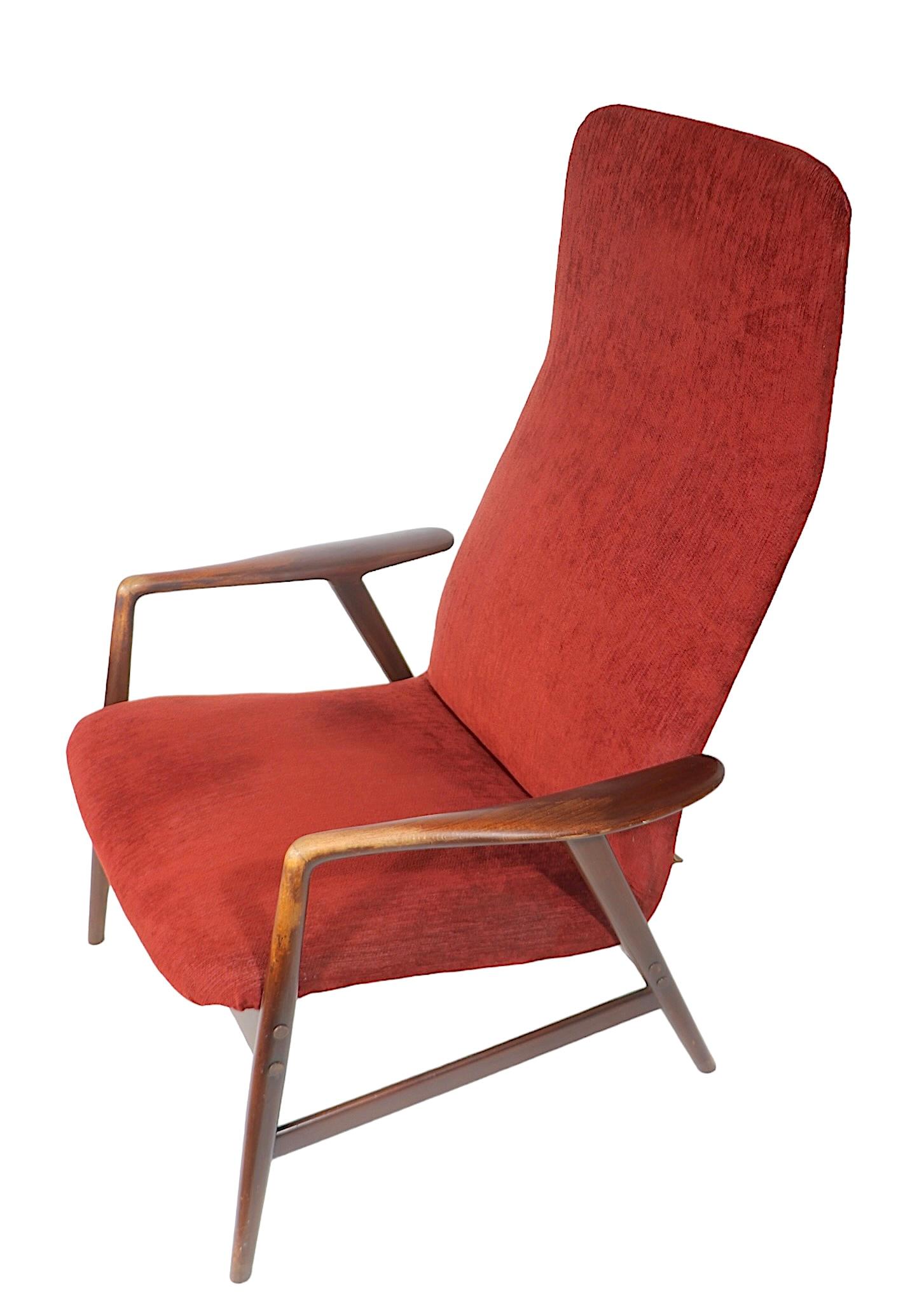 Mid Century Lounge Chair and Ottoman by Alf Svensson for Fritz Hansen c. 1960's For Sale 1