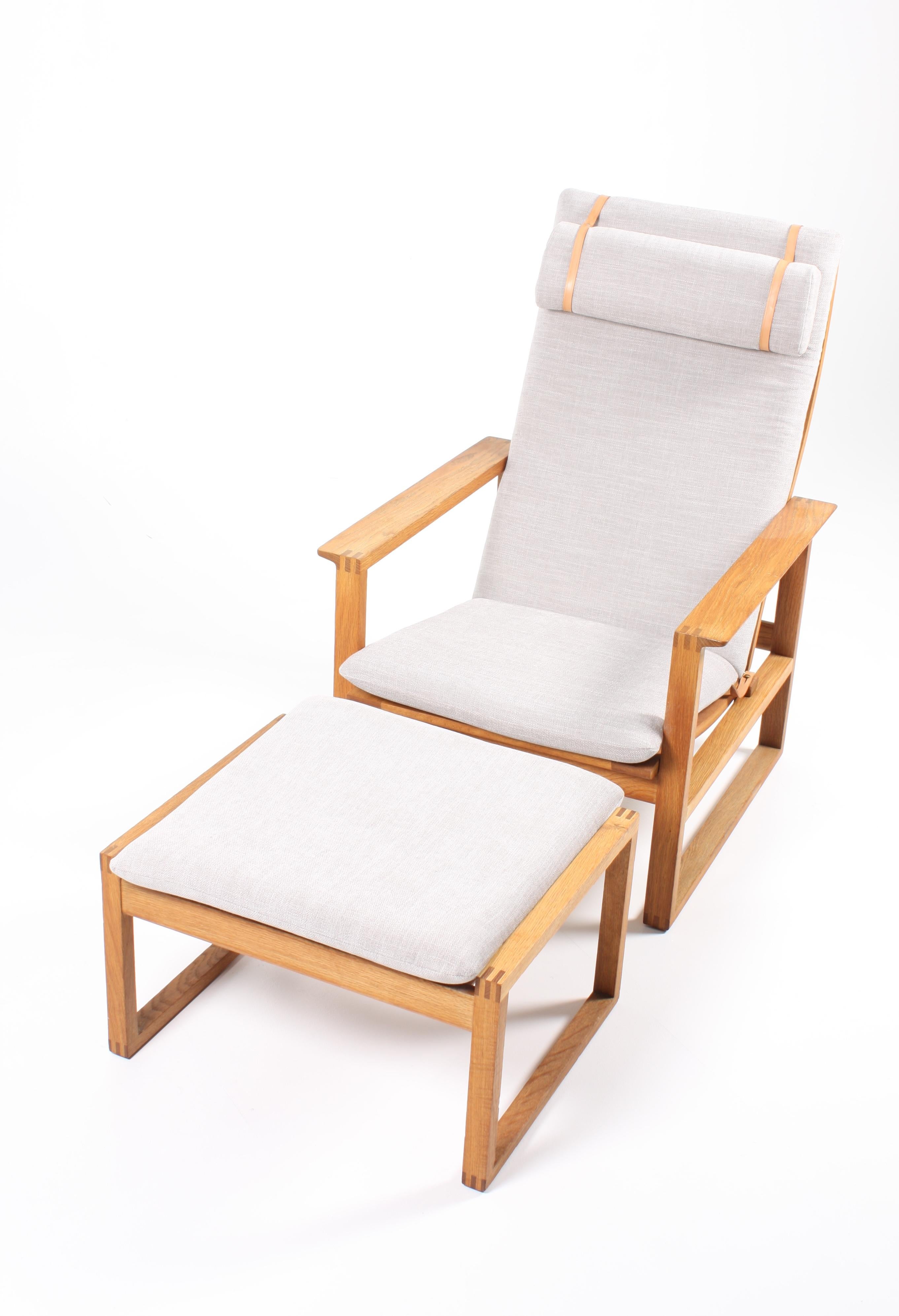 Scandinavian Modern Midcentury Lounge Chair and Ottoman by Børge Mogensen, Danish, 1960s
