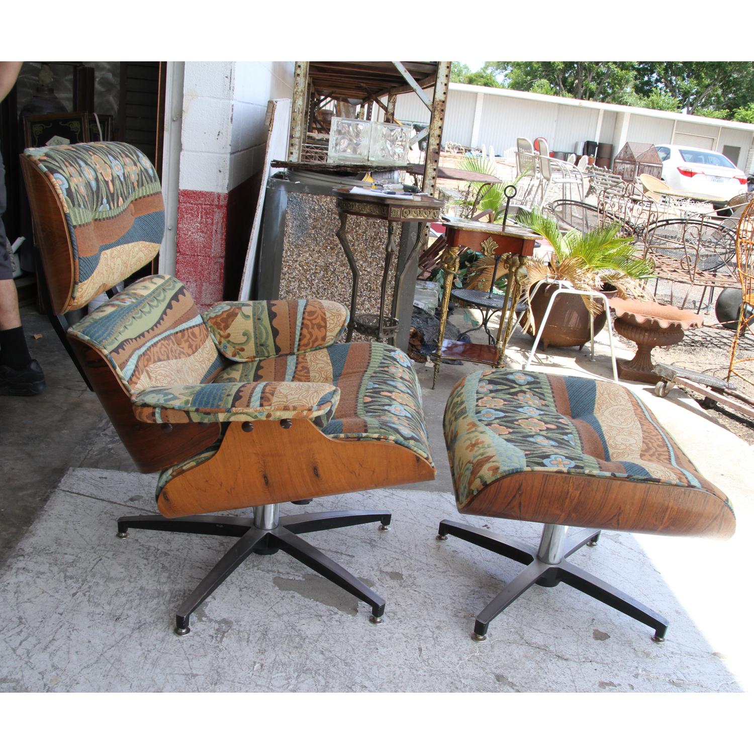 Midcentury lounge chair and ottoman by Cofemo.

Molded plywood and steel on 5 star base. Beautiful burlwood on back of chair. Upholstered in a lively print.

Ottoman: 25