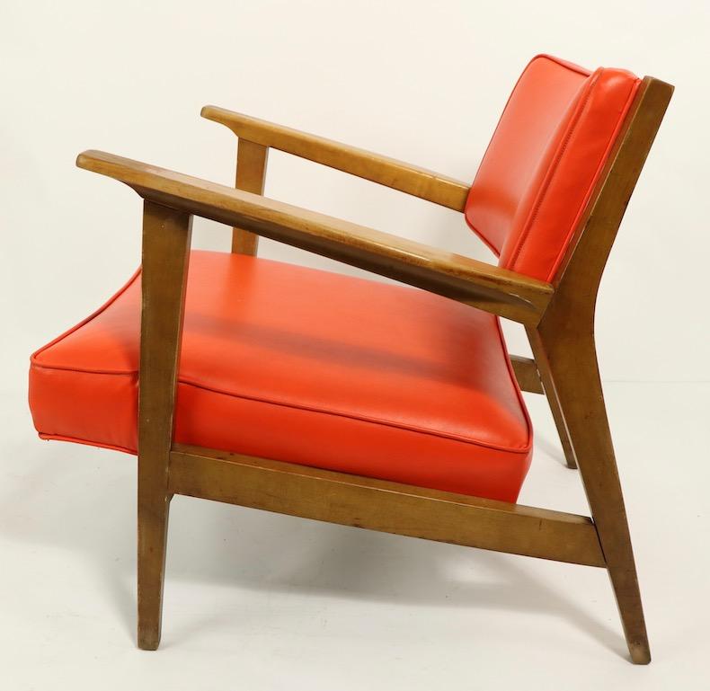 Mid Century Lounge Chair Attributed to Gunlocke after Risom For Sale 5