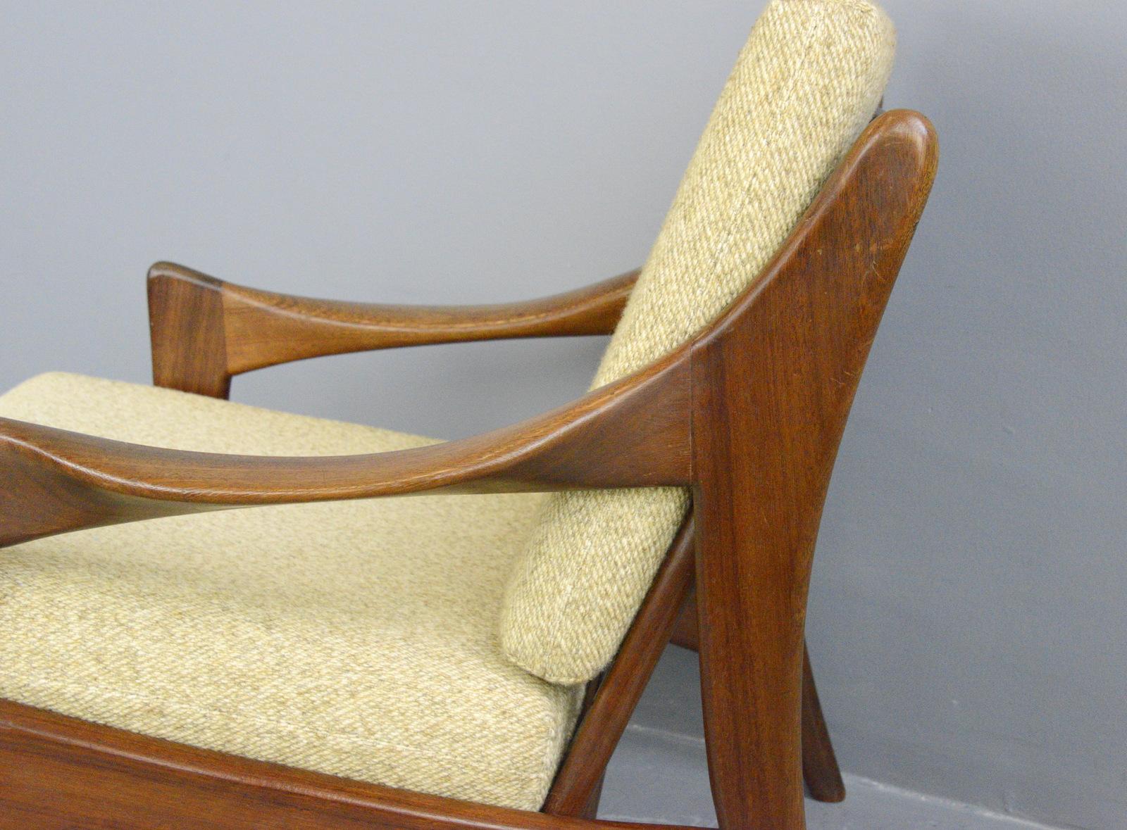Mid-Century Modern Midcentury Lounge Chair by Gelderland, circa 1950s