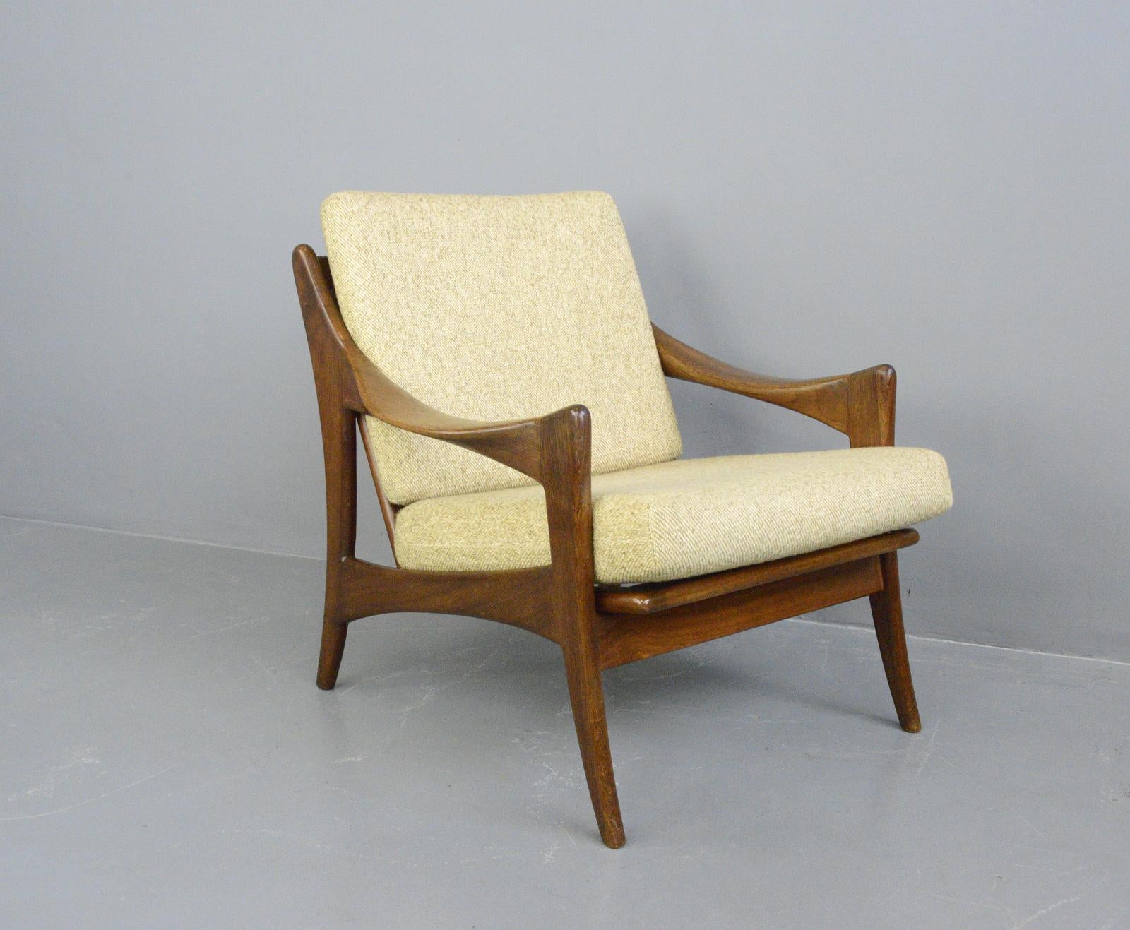 Midcentury Lounge Chair by Gelderland, circa 1950s 2