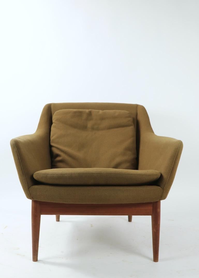 Mid Century  Lounge Chair by Gerhard Berg for LK Hjelle Norway In Fair Condition In New York, NY