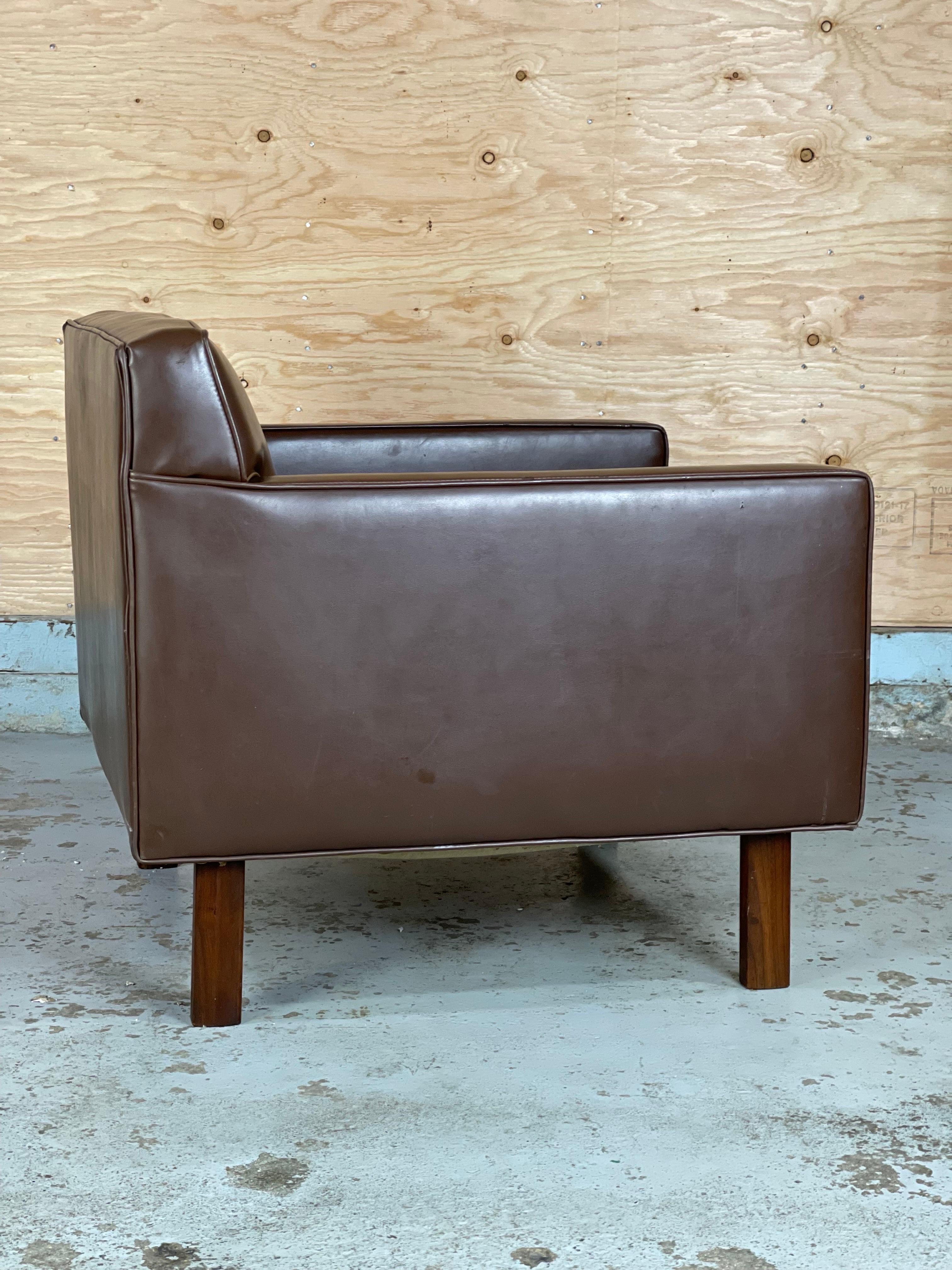 Mid Century Lounge Chair after Jens Risom 6
