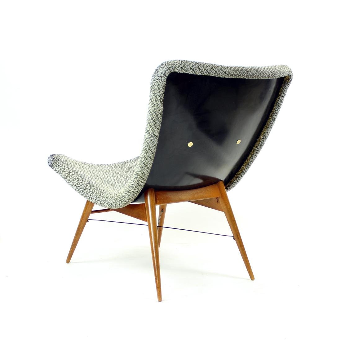 Mid-Century Lounge Chair by Miroslav Navratil for Cesky Nabytek, 1959 In Good Condition For Sale In Zohor, SK