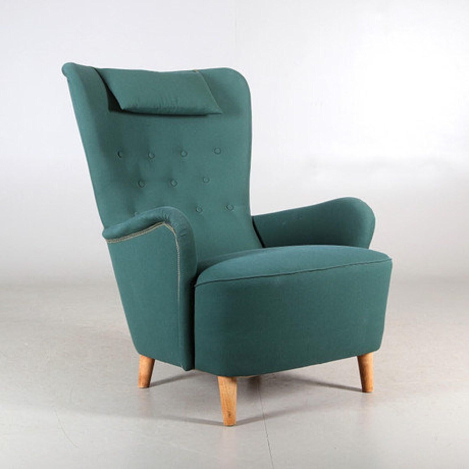 Mid-Century Modern Midcentury Lounge Chair For Sale