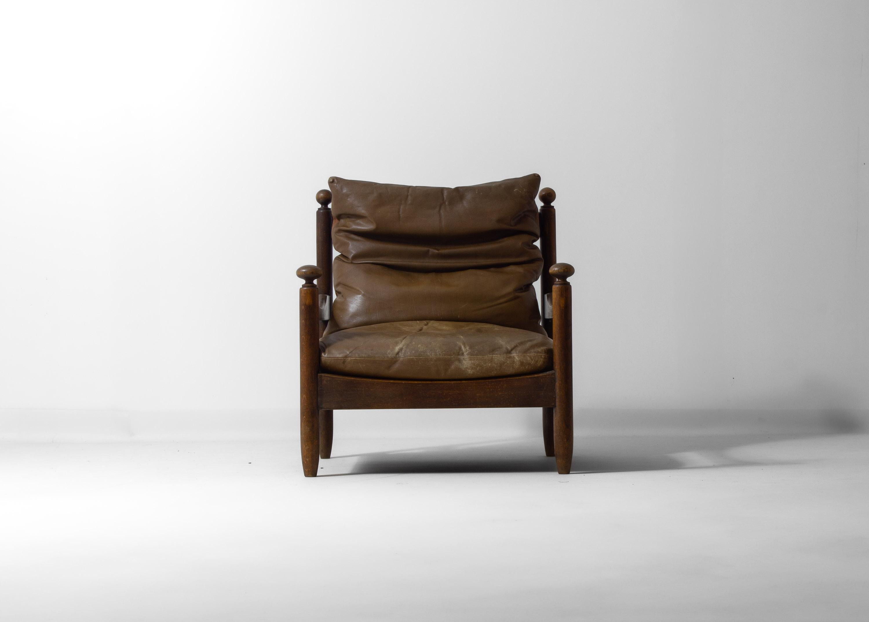 Silla de salón de mediados de siglo en roble y cuero, Francia Años 50 en Bueno estado para la venta en Antwerpen, VAN