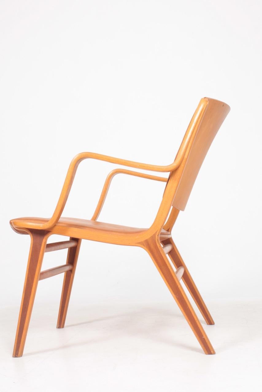 Midcentury Lounge Chair in Patinated Leather by Hvidt & Mølgaard, Danish Design 1