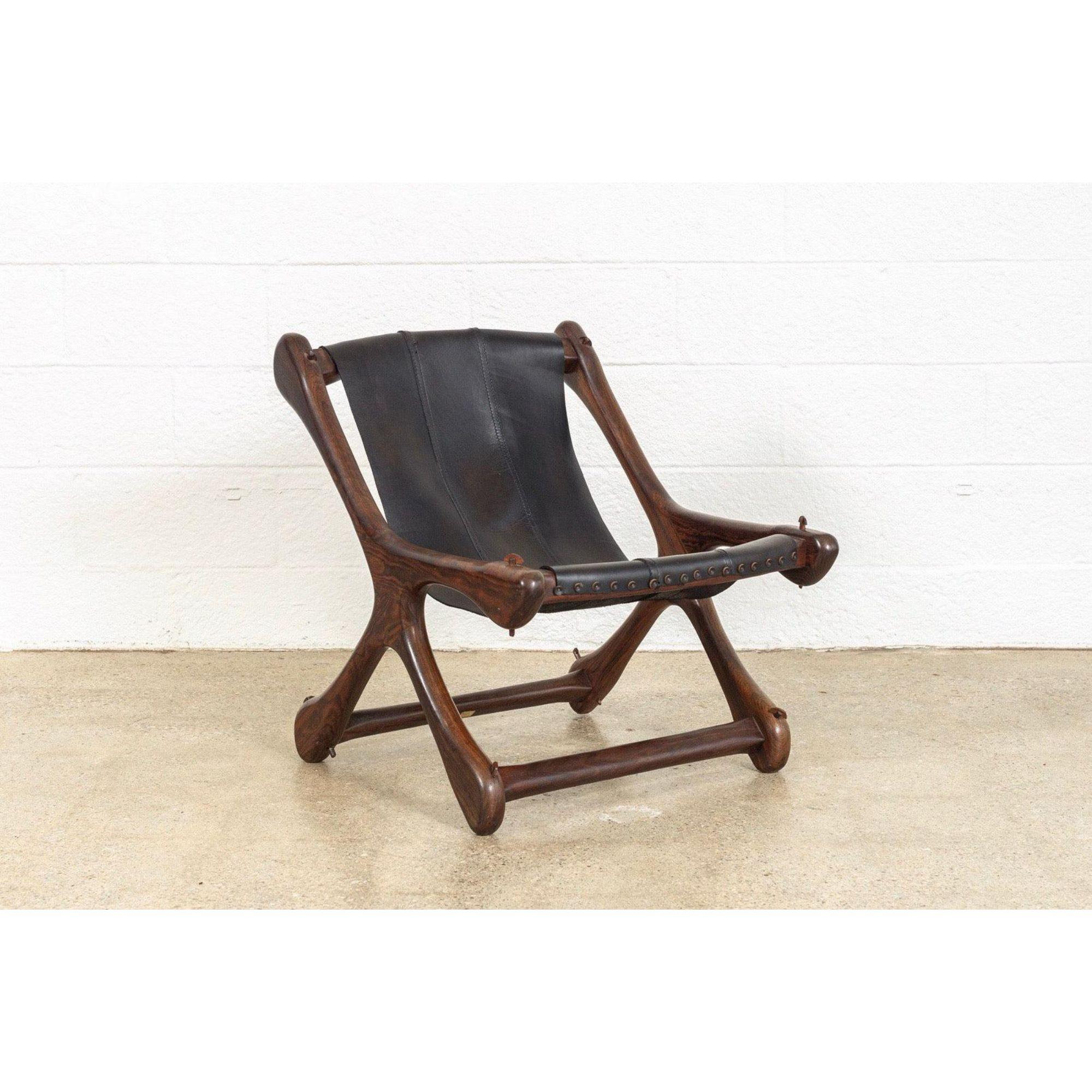 Ce fauteuil vintage de style Mid-Century Modern a été conçu dans les années 1950 par Don Shoemaker et produit par Señal, S.A., Mexique, vers 1960. Chef de file de la modernité mexicaine du milieu du siècle, les pièces de Design/One présentent des