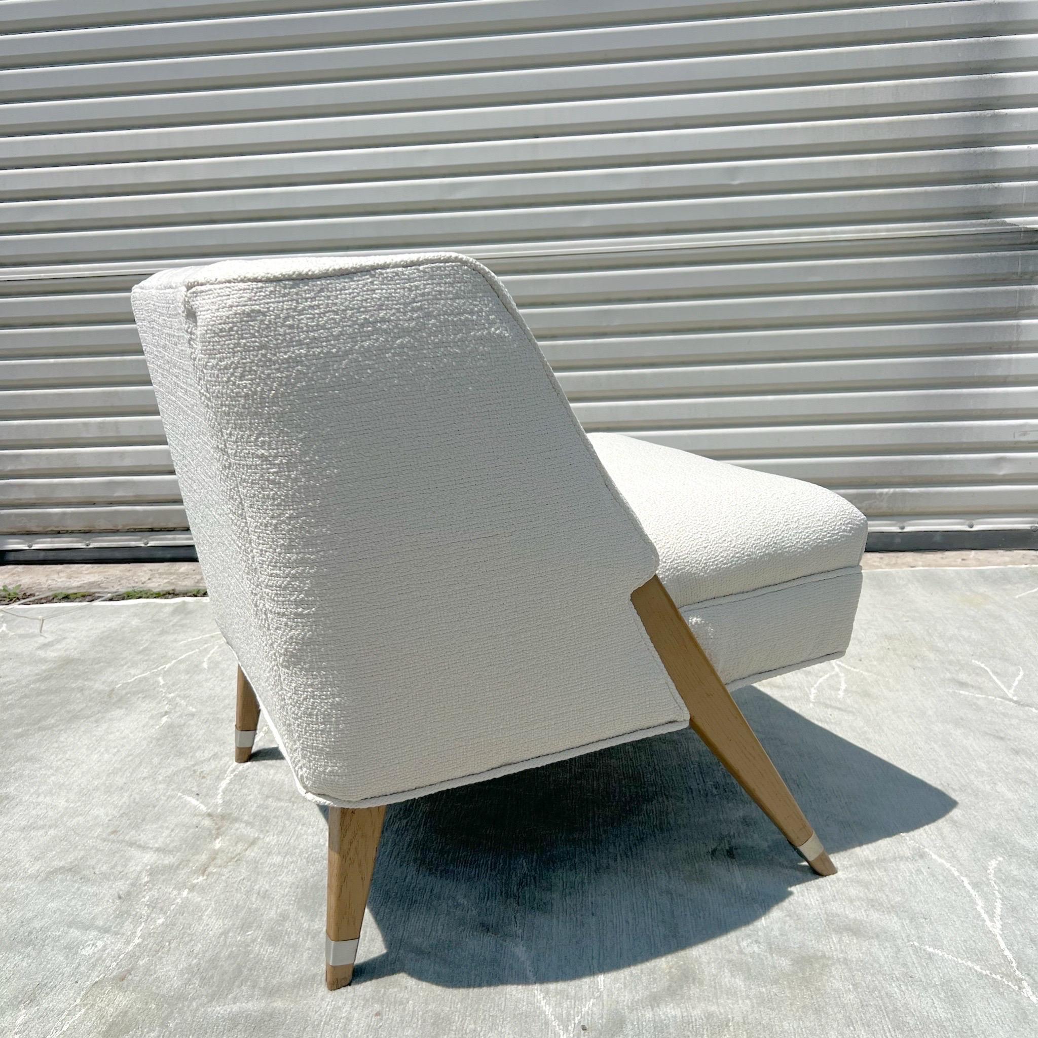Mid-Century Lounge Chair in the Style of Gio Ponti in Schumacher Boucle In Good Condition For Sale In Charleston, SC