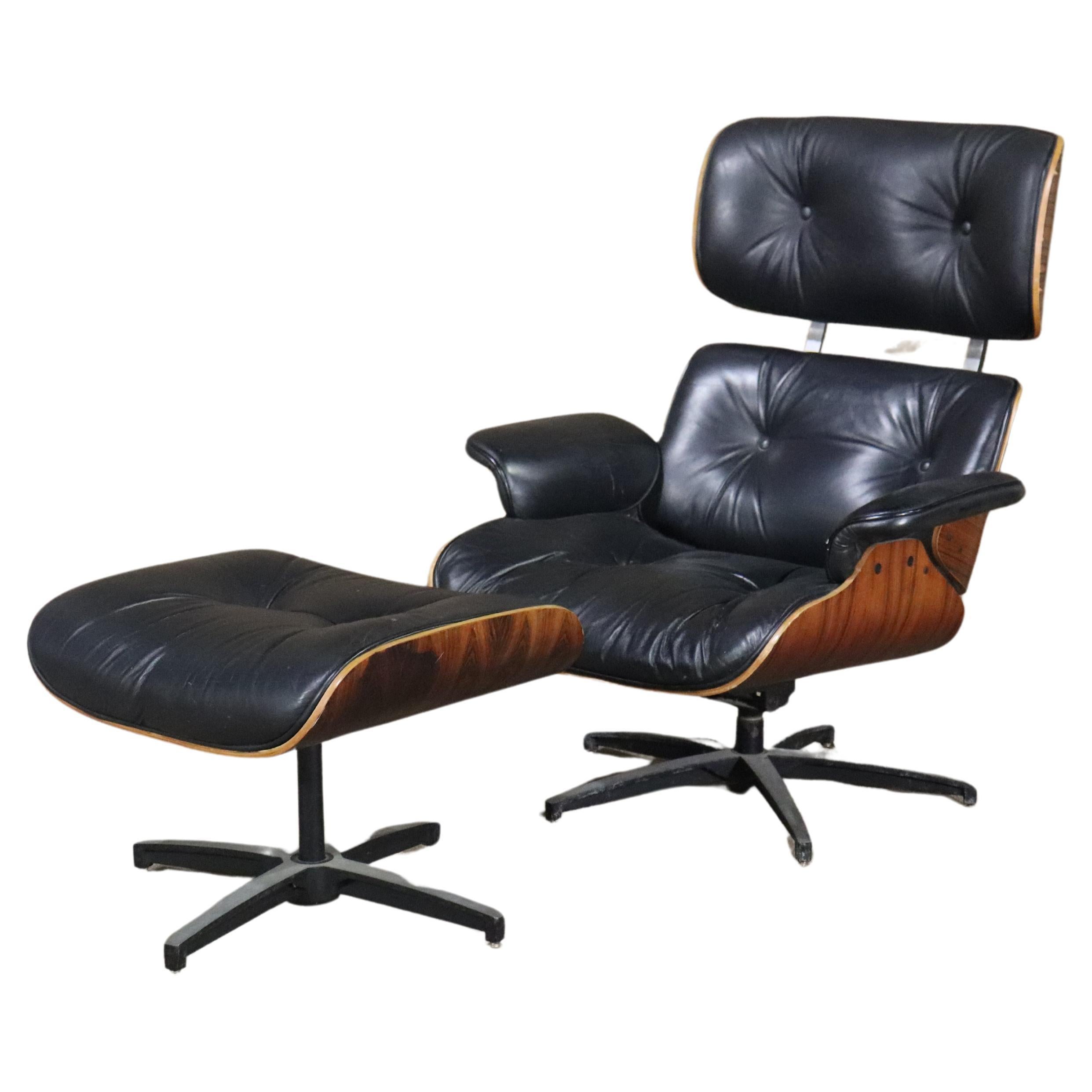 Mid-Century Lounge Chair & Ottoman For Sale