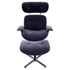 Fauteuil de salon et repose-pieds de style Eames du milieu du siècle en mohair gris par Selig