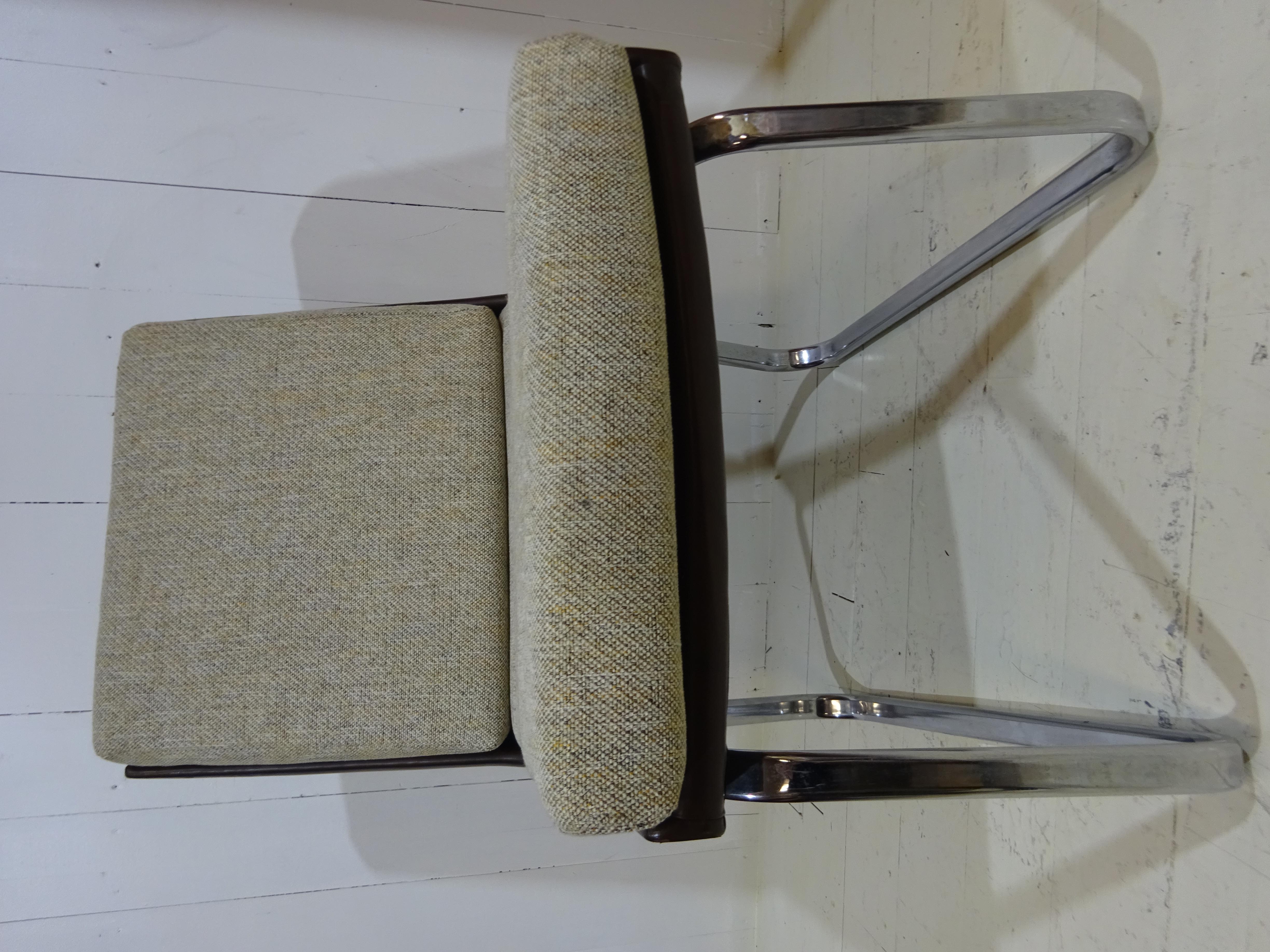 Mid Century Lounge Chair Set by Gordon Russell In Good Condition In Tarleton, GB