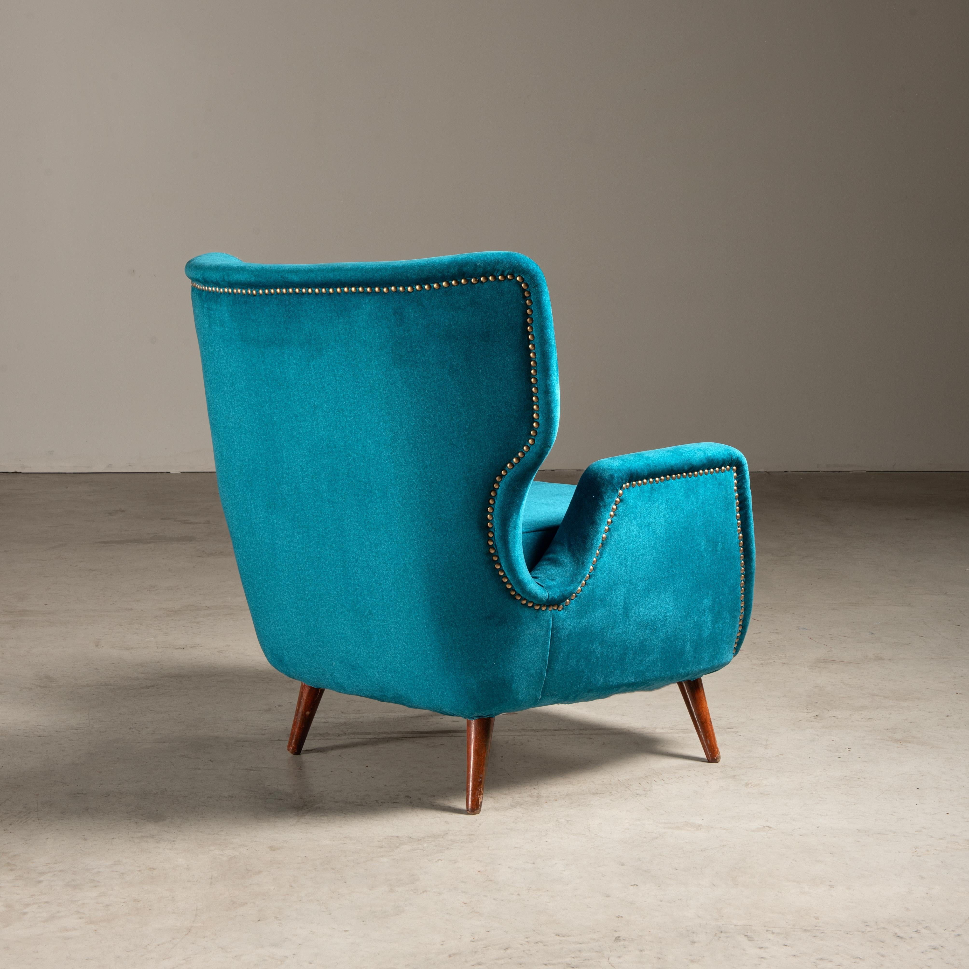 20th Century Mid-century Lounge Chair with ottoman by Carlo Hauner and Martin Eisler For Sale