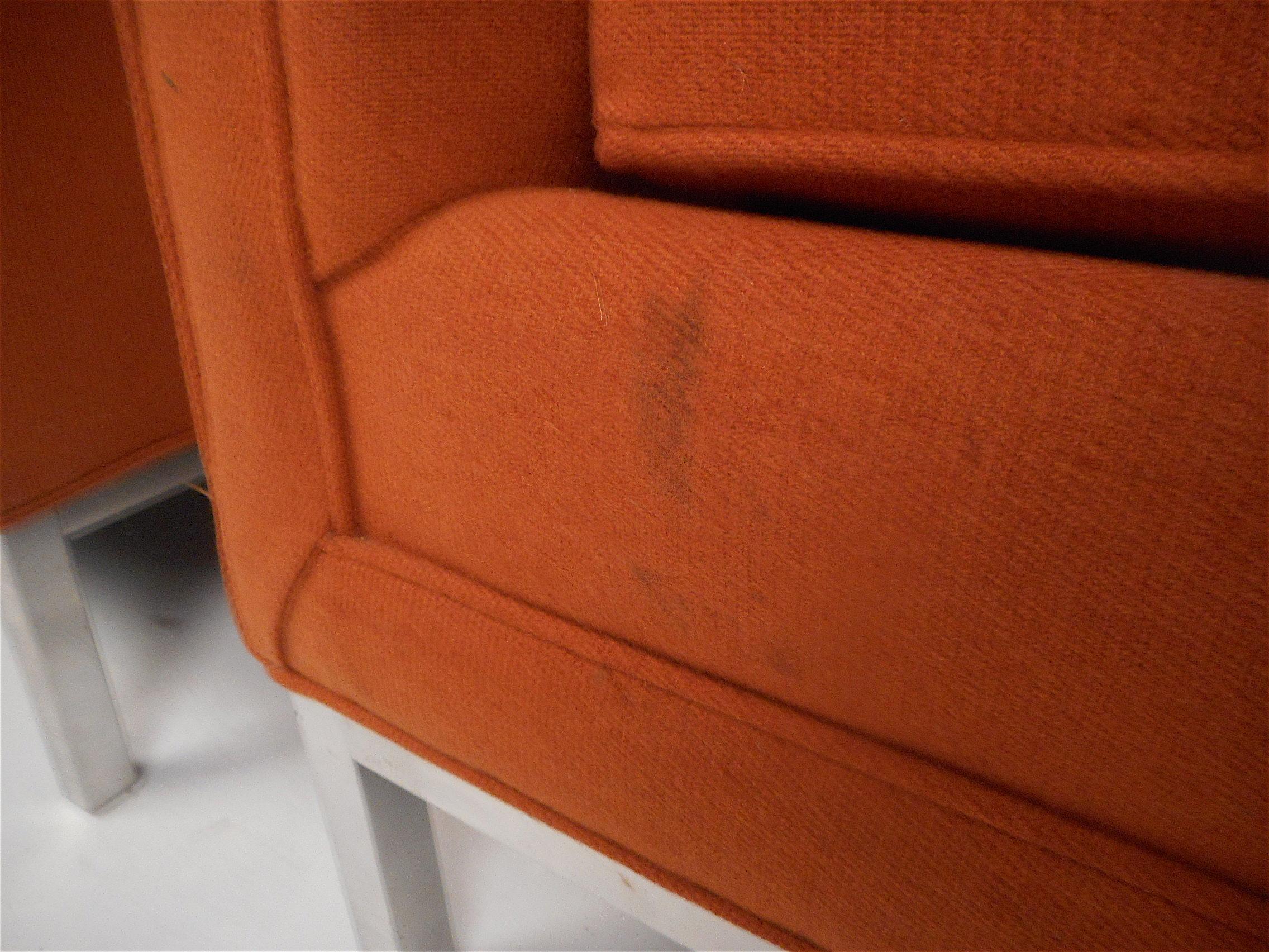 Midcentury Lounge Chairs after Knoll, a Pair 1