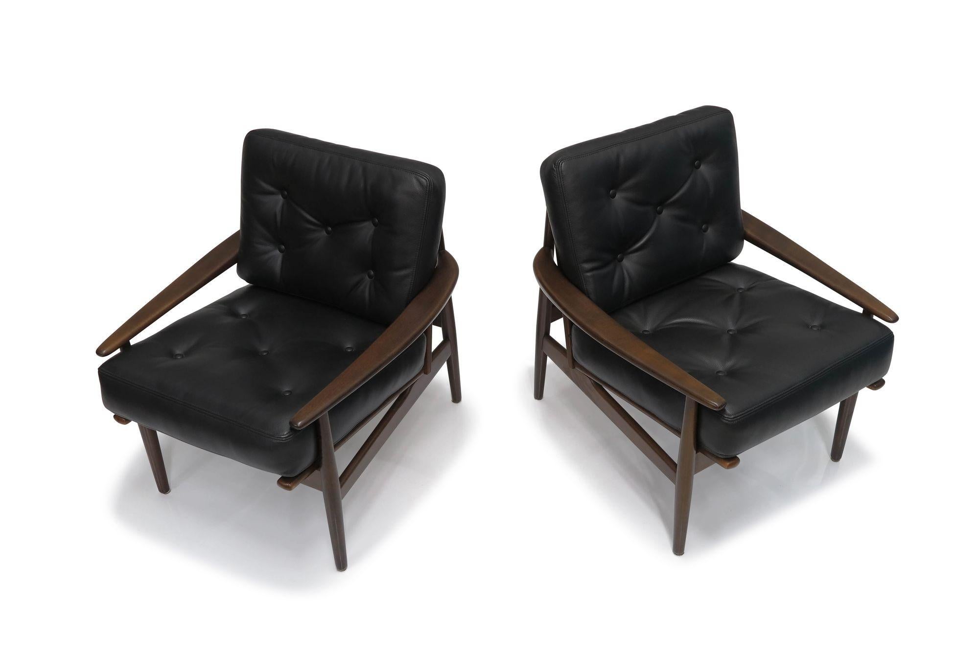 Mid Century Lounge Chairs by Grete Jalk for Golstrup For Sale 2
