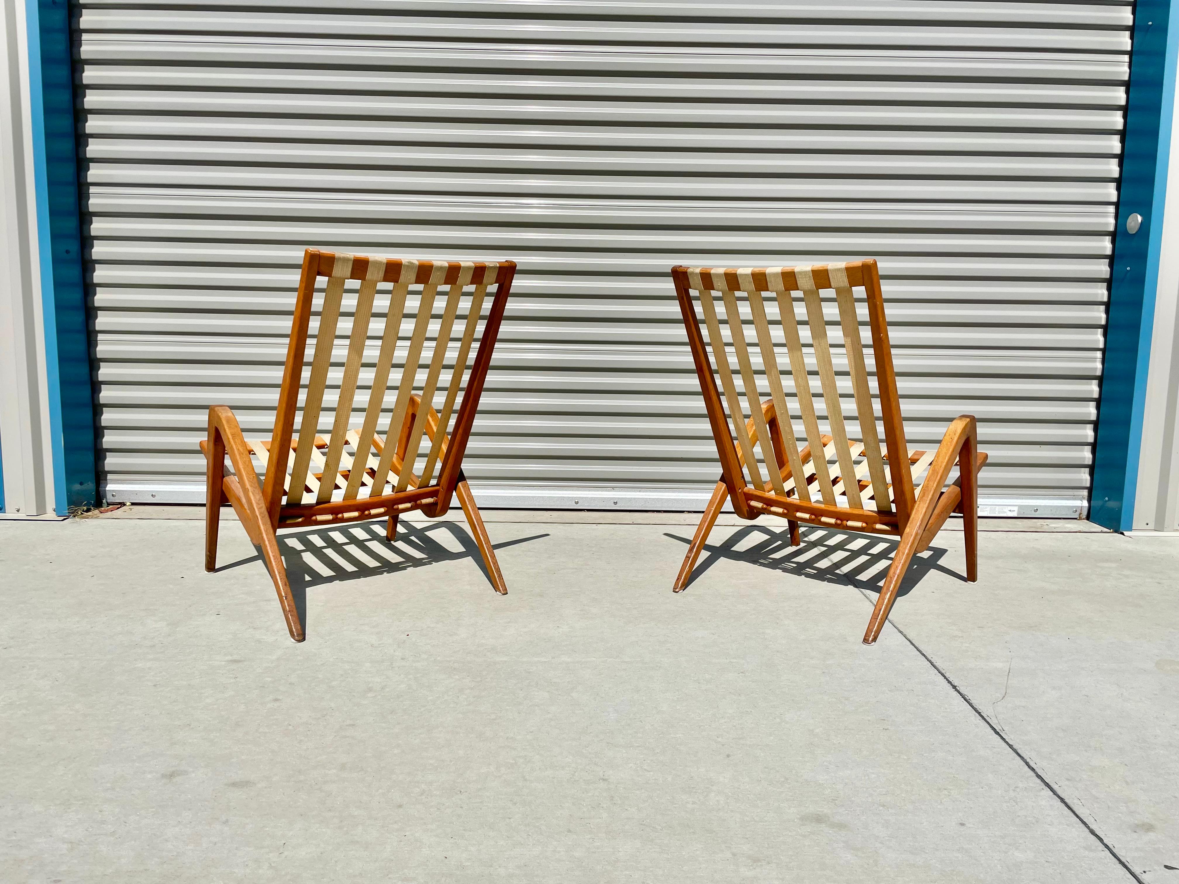 Midcentury Lounge Chairs by Jan Vanek for Uluv Czechoslovakia In Good Condition For Sale In North Hollywood, CA