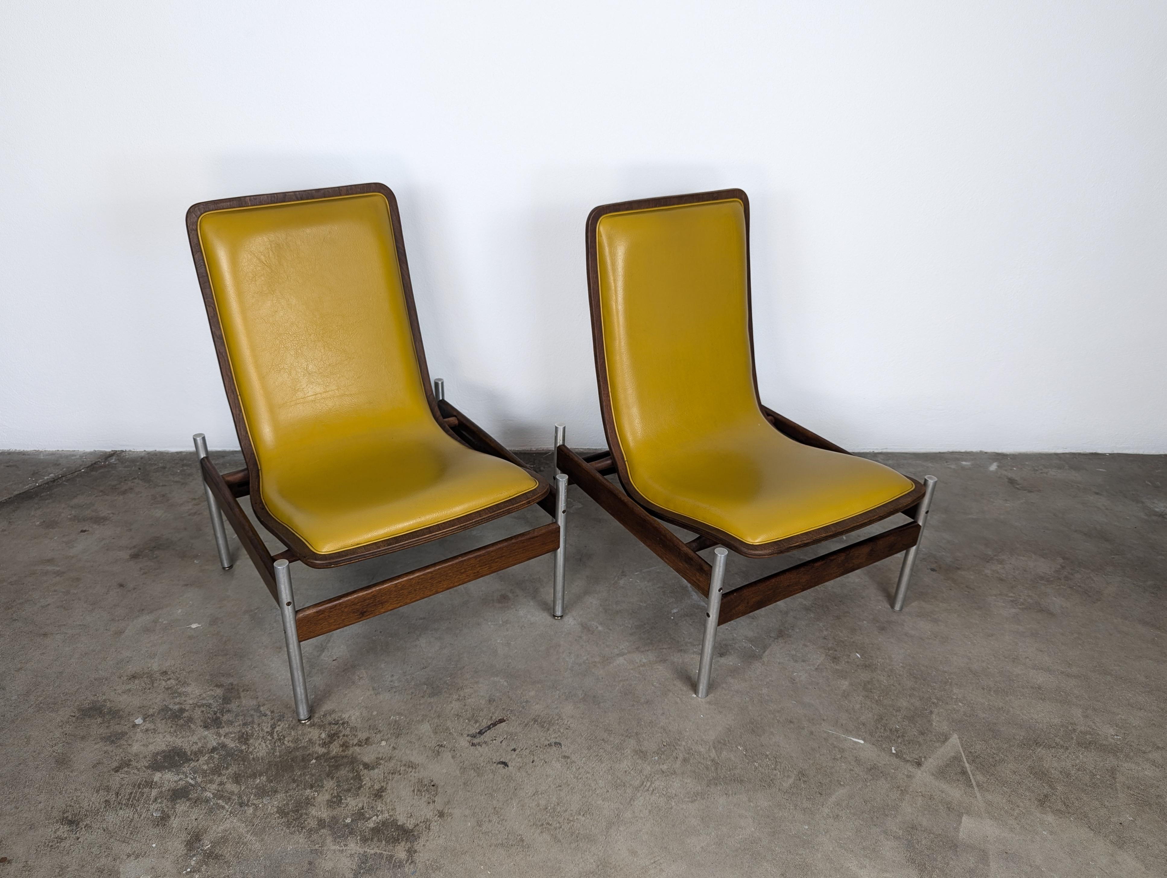 Mid Century Lounge Chairs By Sven Ivar Dysthe for Dokka Møbler, c1960s For Sale 4