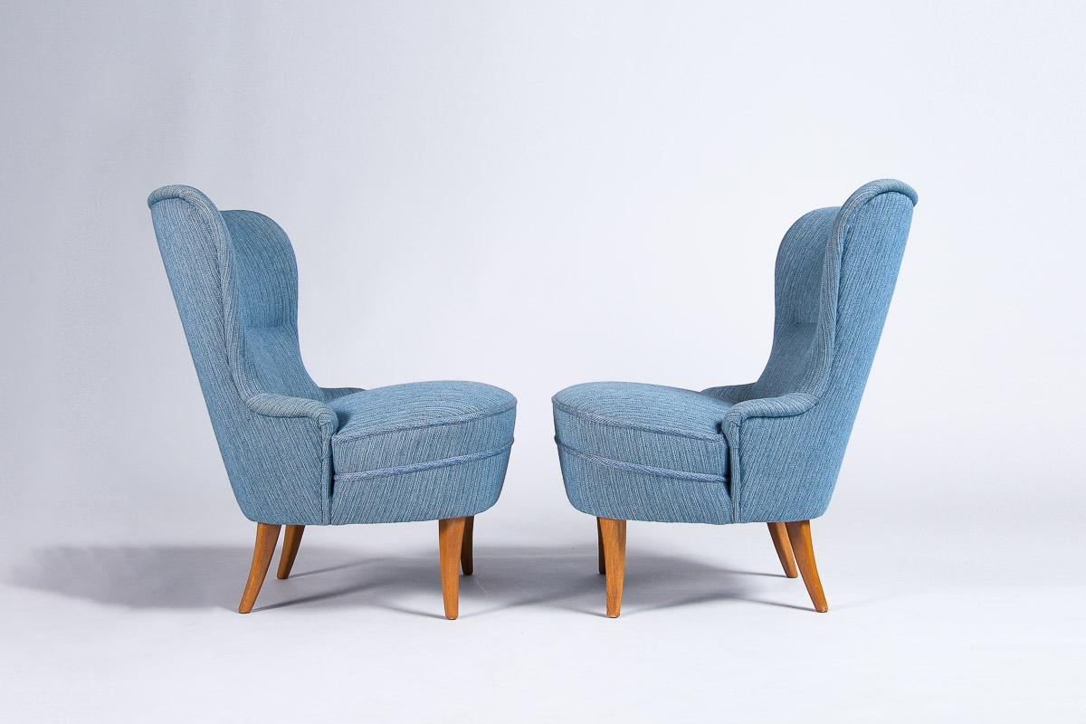 Mid Century Lounge Chairs in Blue Wool & Oak, Swedish Design 1950’s 3