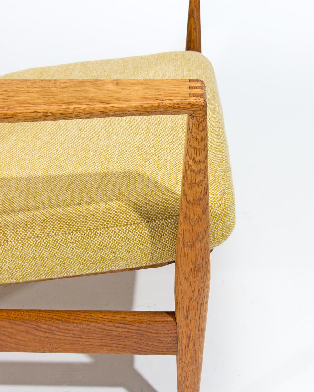 Mid Century Lounge Chairs in Oak by Niels Koefoed, Danish Design 1950’s For Sale 3