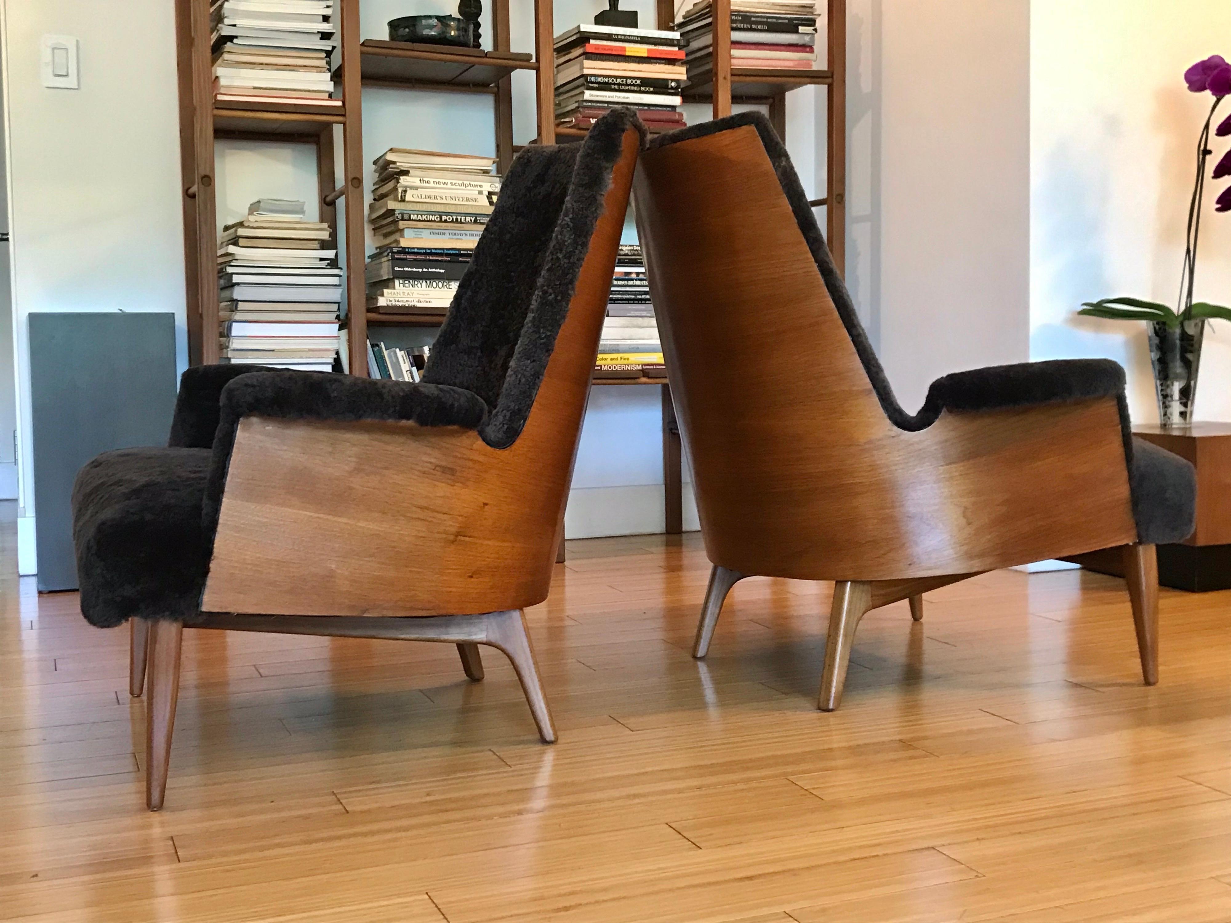 Bent Wood Lounge Chairs with Sheepskin Upholstery, 20th Century 1