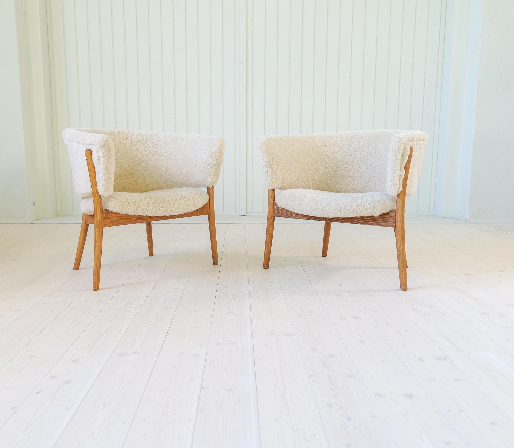 Mid-Century Lounge Chairs in Sheepskin/Shearling and Stained Wood, Sweden, 1962 For Sale 3