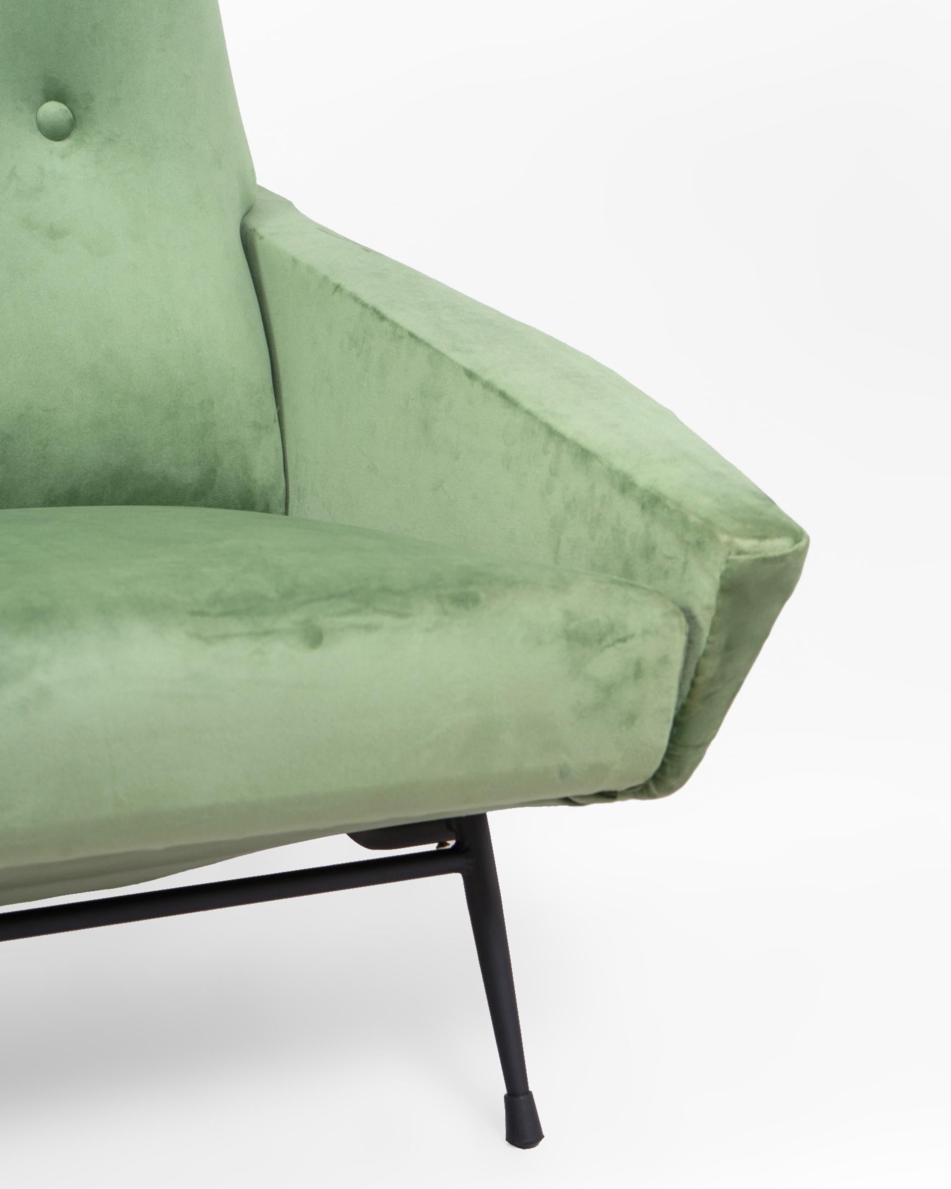 Mid Century Lounge Sofa in Re-Upholstered Green Velvet by Guy Besnard, 1960's 1