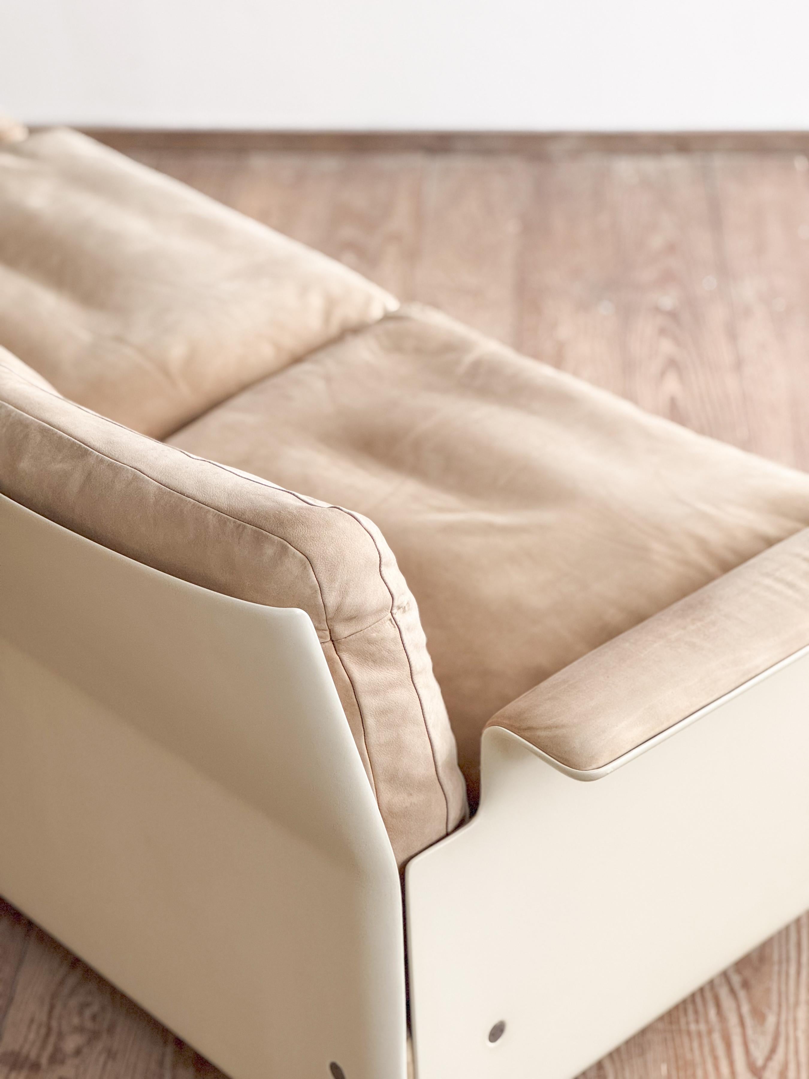 Mid-Century Lounge Sofa or Couch by Dieter Rams for Vitsoe, German Design, 1960s For Sale 4
