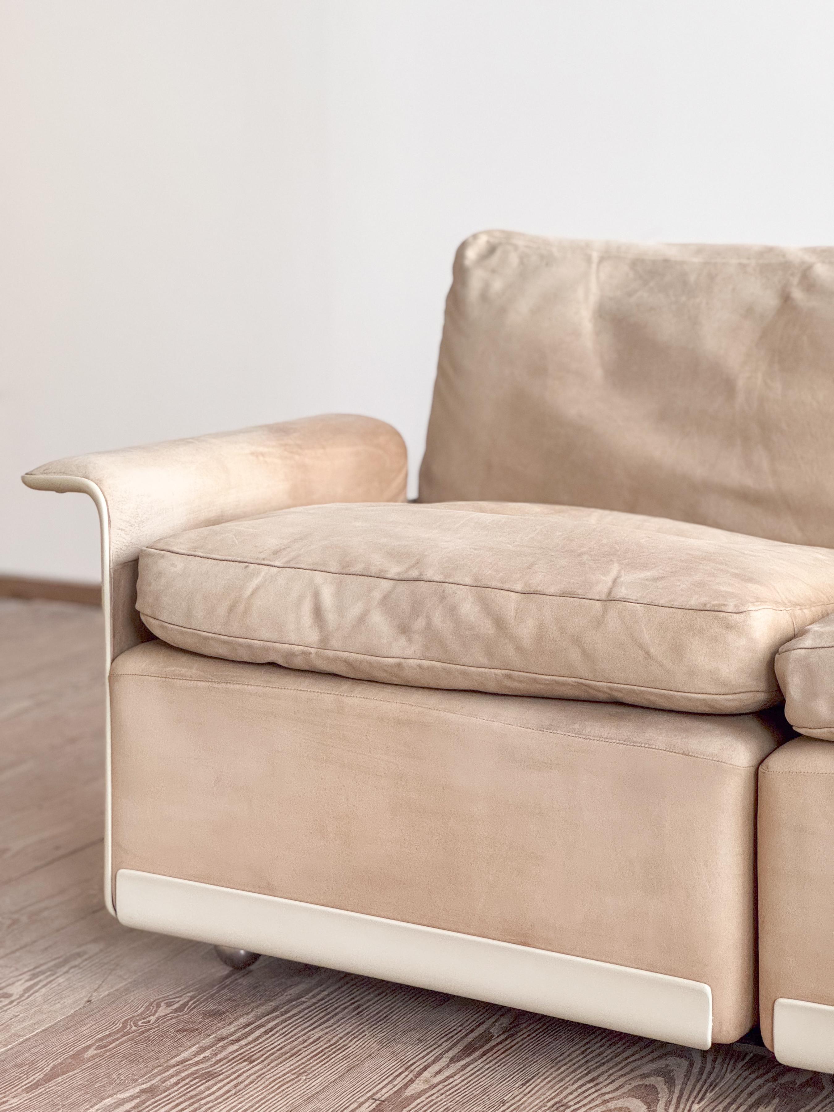 Mid-Century Lounge Sofa or Couch by Dieter Rams for Vitsoe, German Design, 1960s For Sale 8