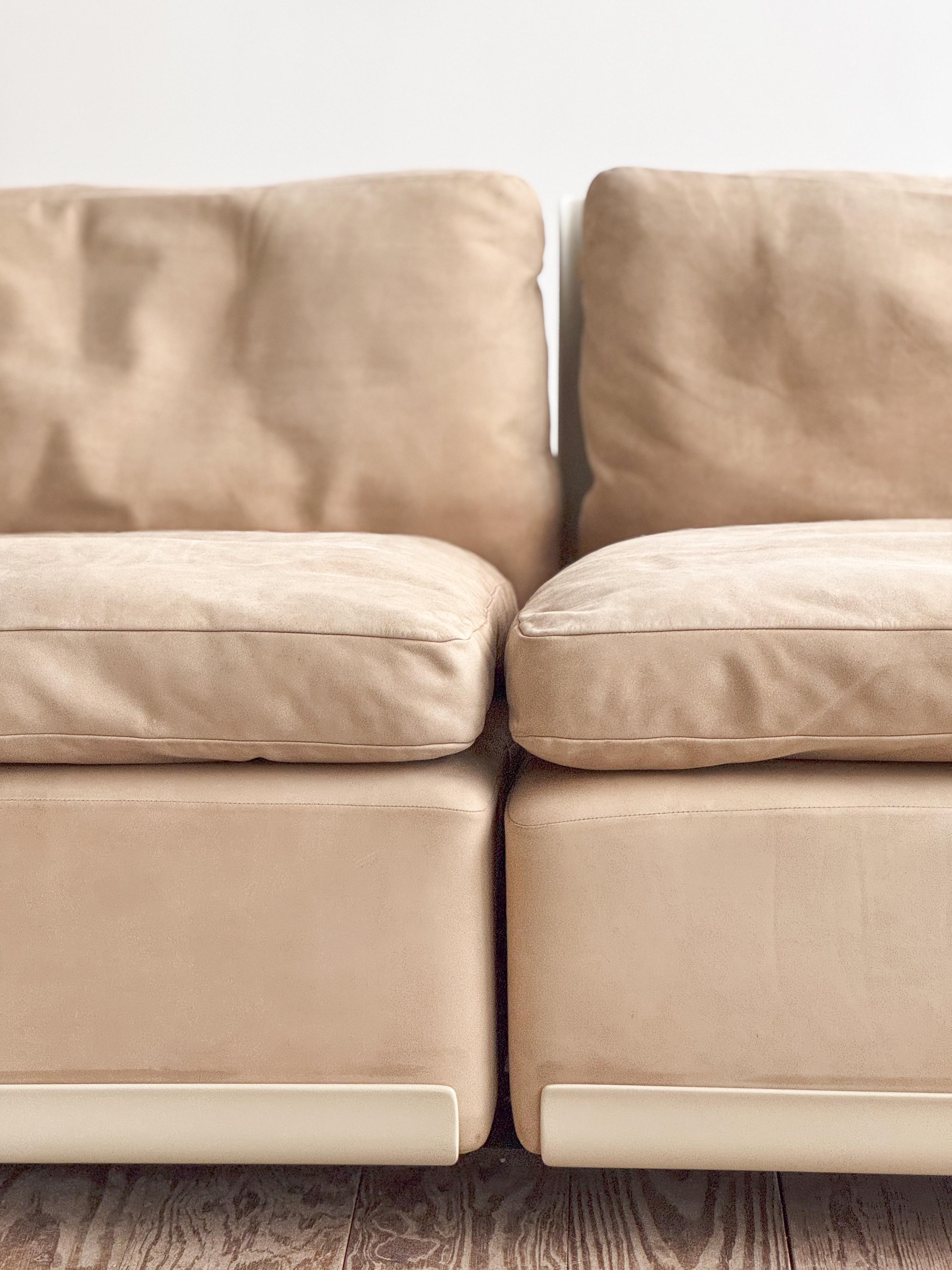 Mid-Century Lounge Sofa or Couch by Dieter Rams for Vitsoe, German Design, 1960s For Sale 10