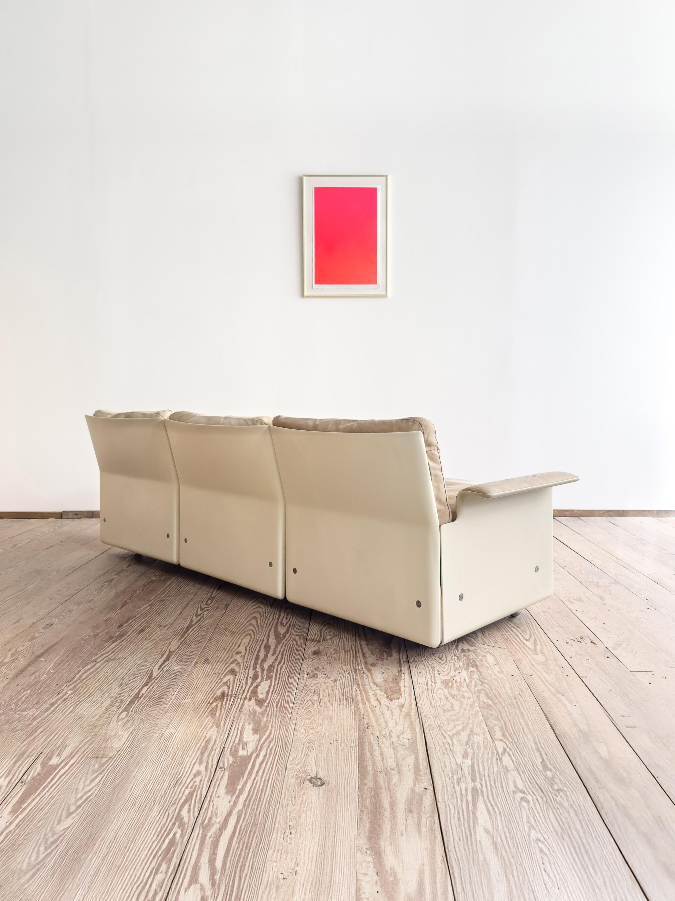 Mid-Century Lounge Sofa or Couch by Dieter Rams for Vitsoe, German Design, 1960s For Sale 1