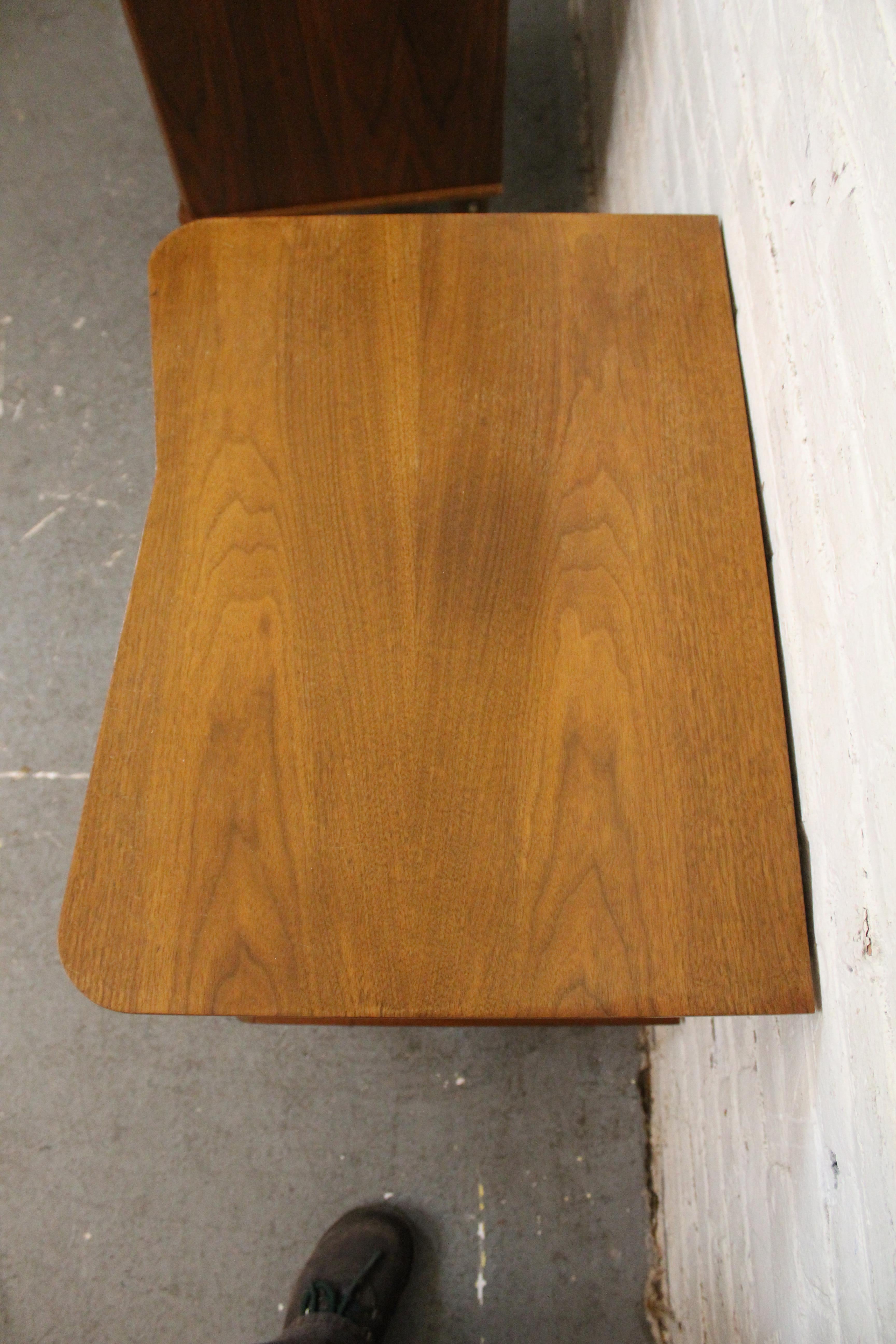 Mid-Century Louvered Walnut Nightstands by United Furniture 6